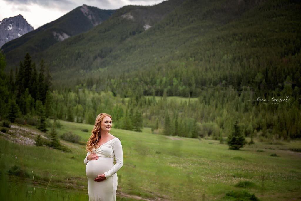 Lace & Locket Photo - Mountain Maternity Photographer June2020-66.jpg
