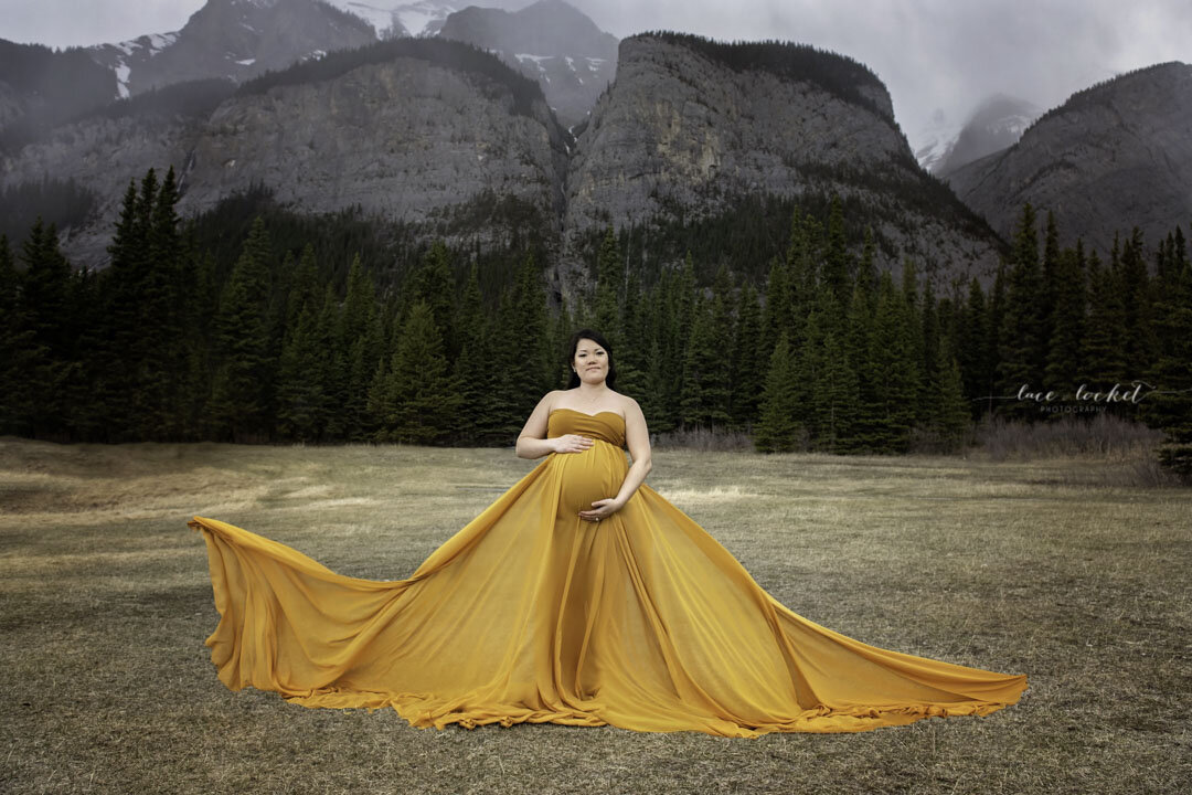 Lady M-Banff Mountain Maternity Photographer-Lace & Locket Photo-33.jpg