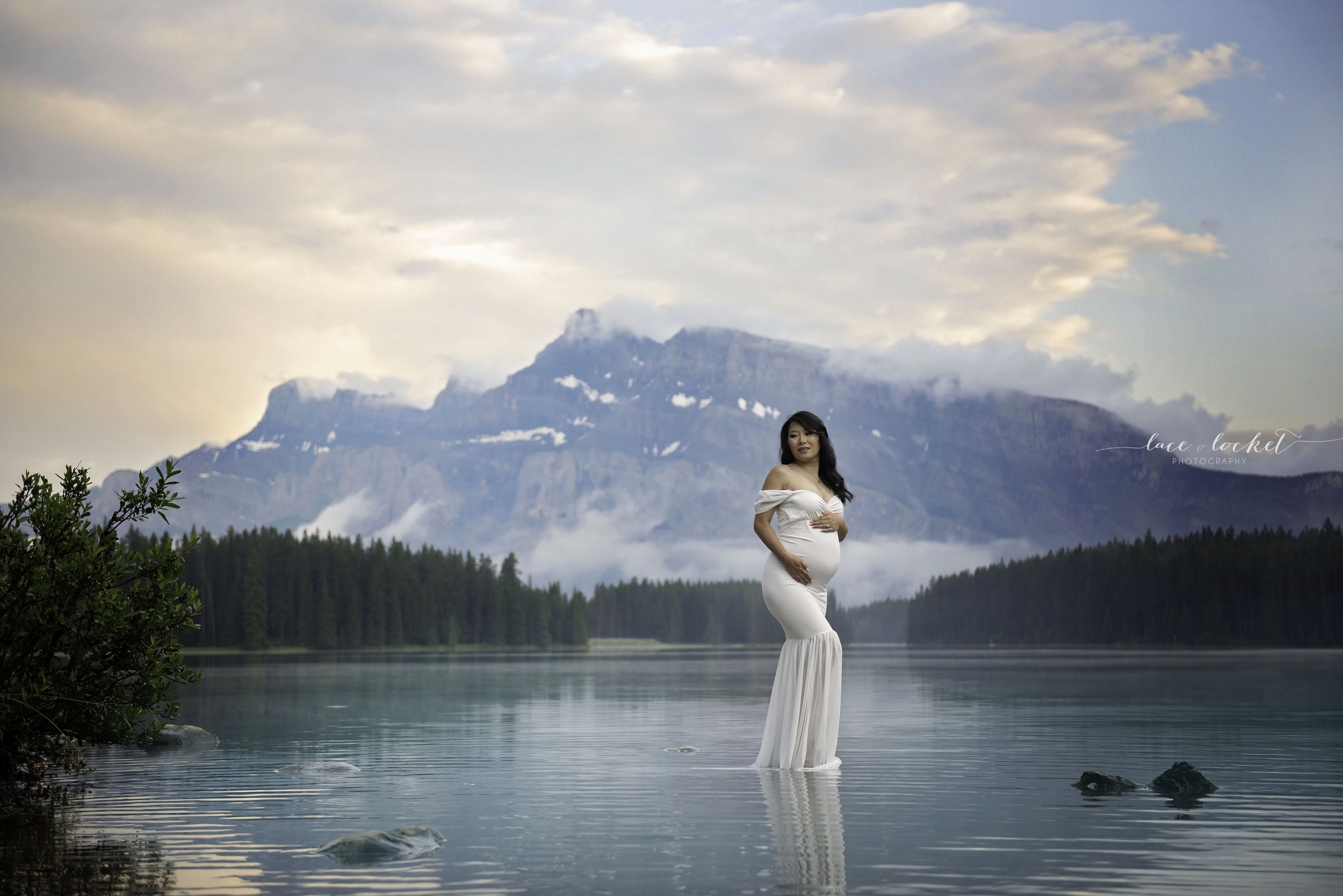 Mountain Maternity Photographer-Lace & Locket Photo-55.jpg