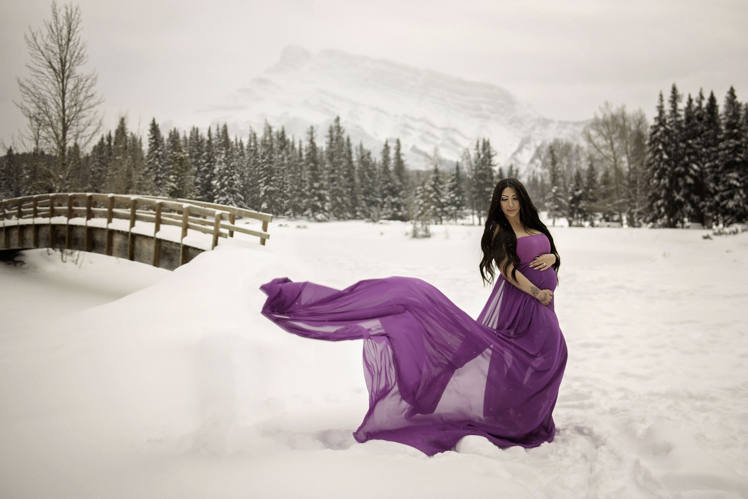 Banff Mountain Maternity Photographer-Lace & Locket Photo-3.jpg