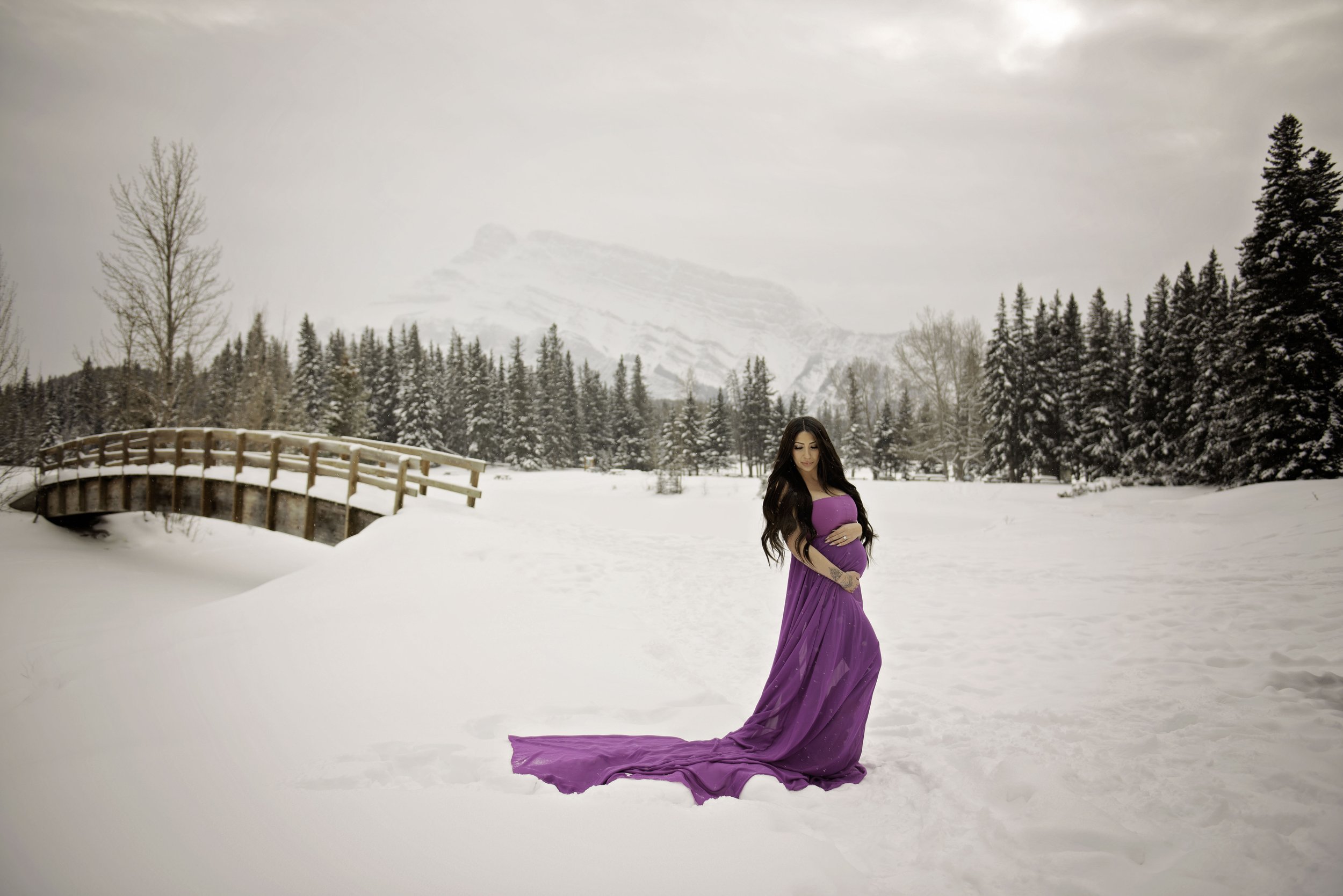 Banff Mountain Maternity Photographer-Lace & Locket Photo-4.jpg