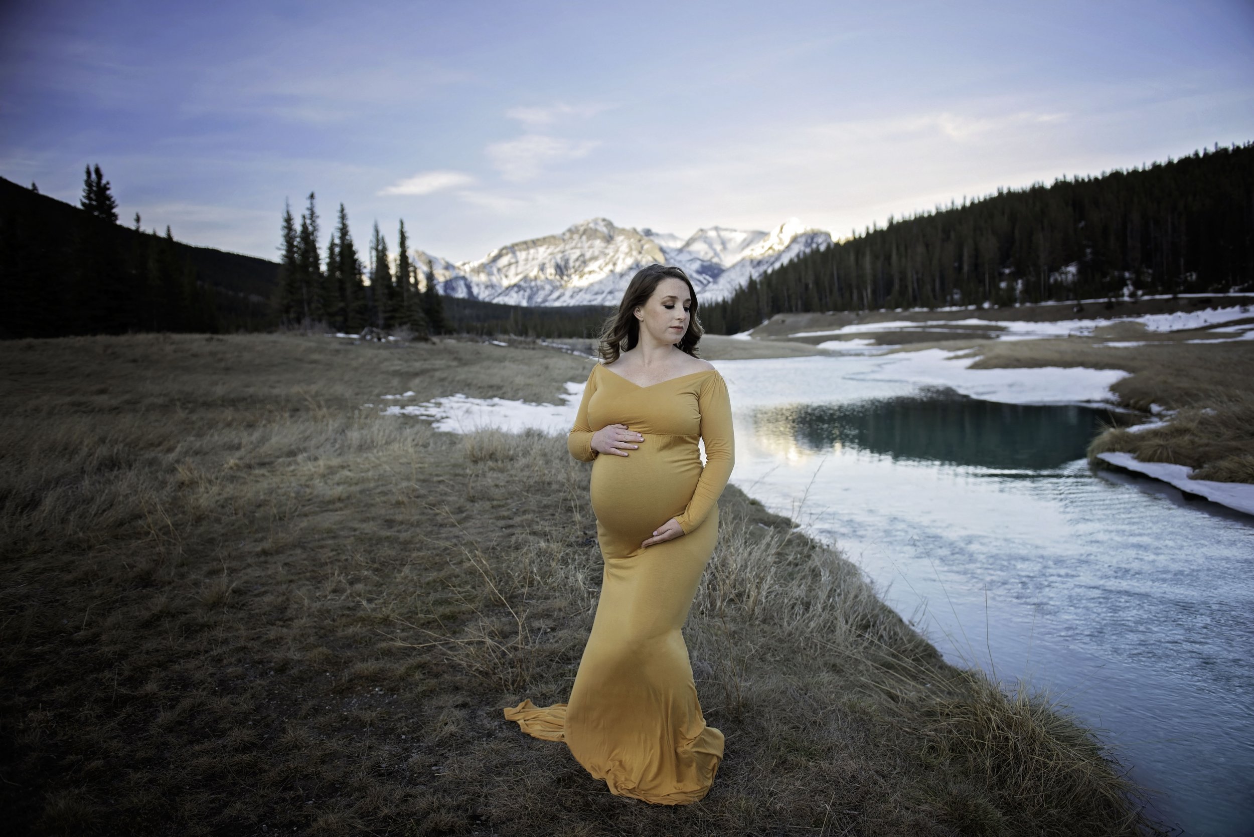 YYC Mountain Maternity Photographer-Lace & Locket Photo-29.jpg
