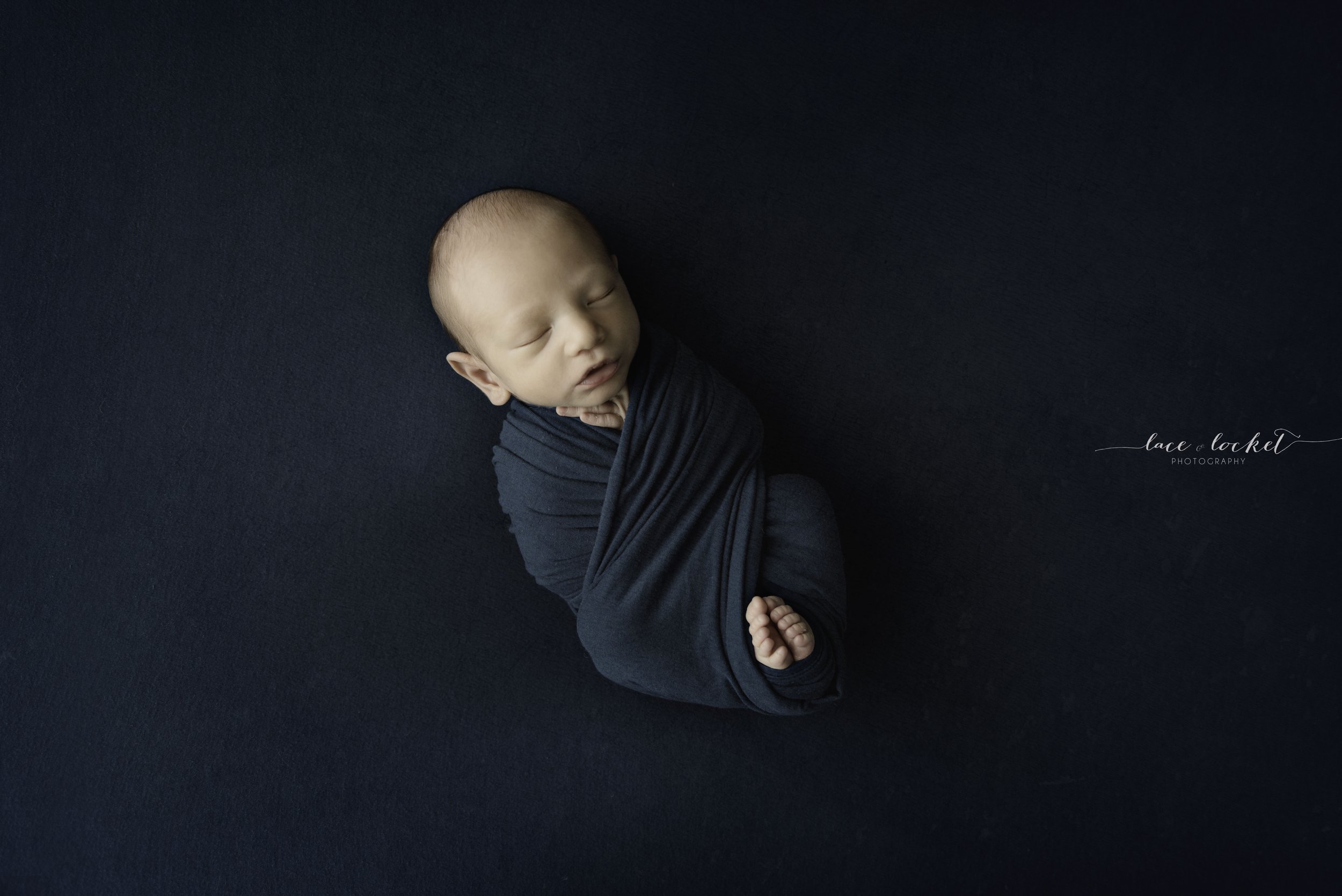 Airdrie Newborn  Photographer-Lace & Locket Photo-22.jpg