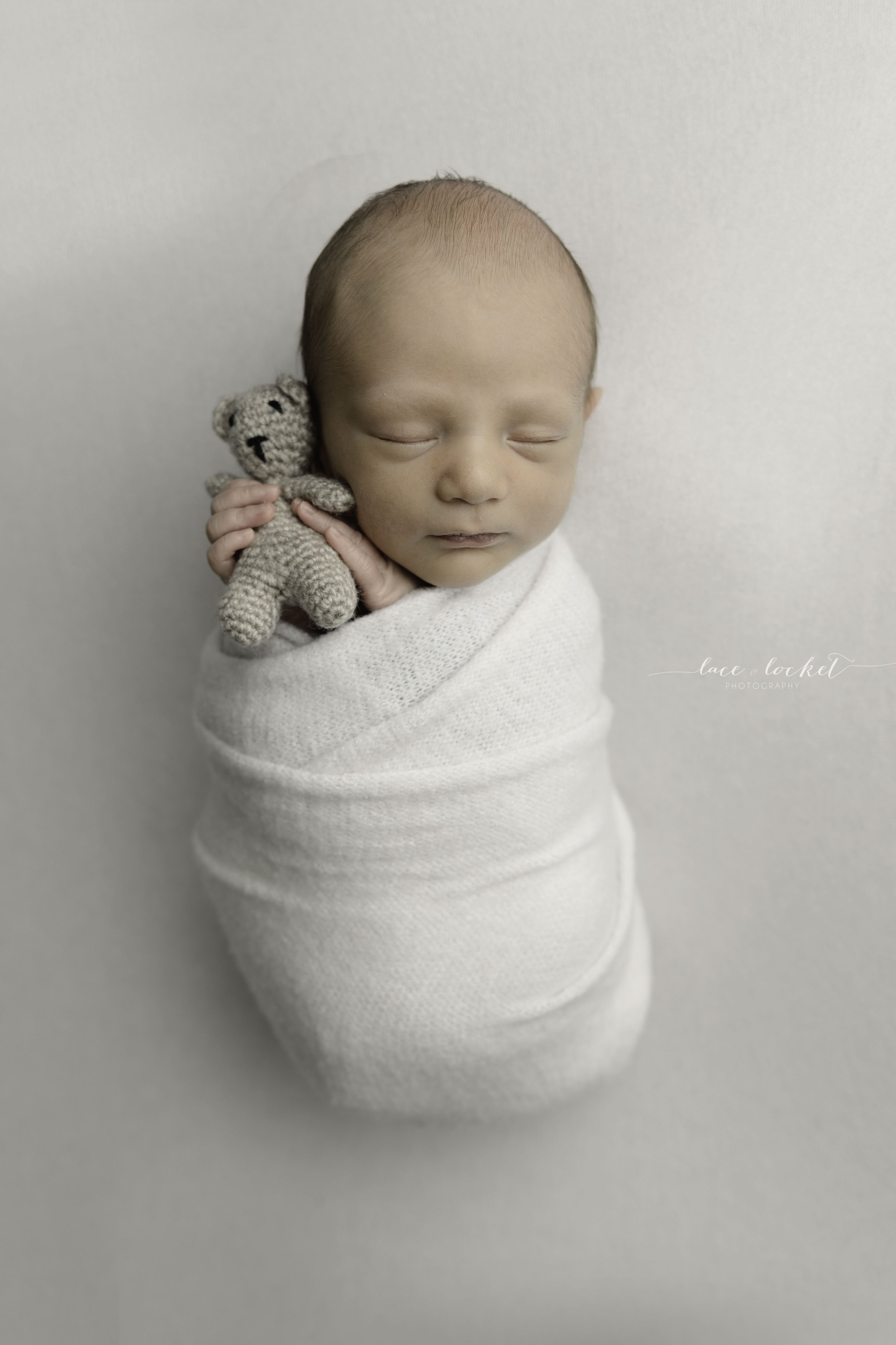 Airdrie Newborn  Photographer-Lace & Locket Photo-36.jpg