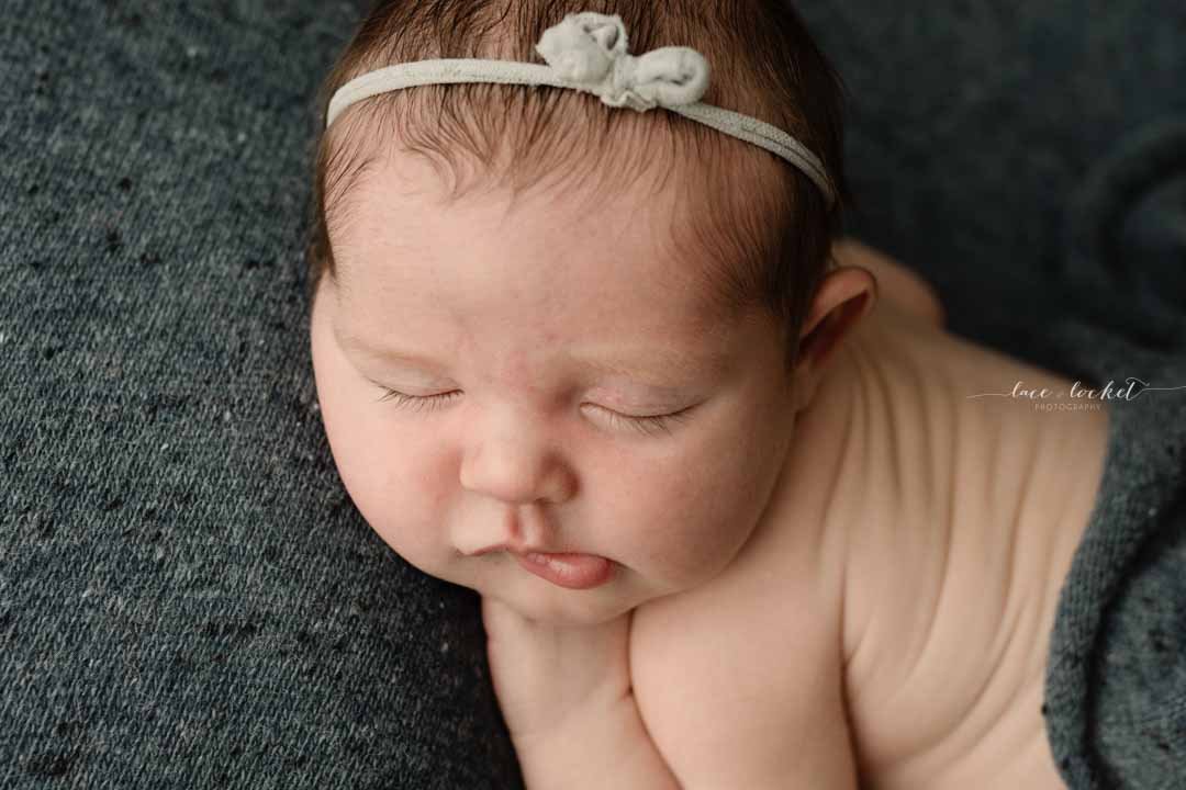 Airdrie Newborn Photographe-Lace & Locket Photo-37.jpg