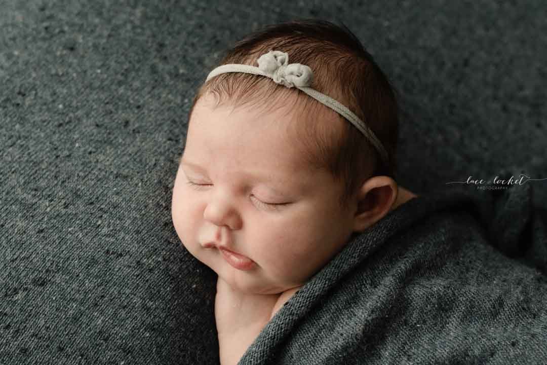 Airdrie Newborn Photographe-Lace & Locket Photo-41.jpg