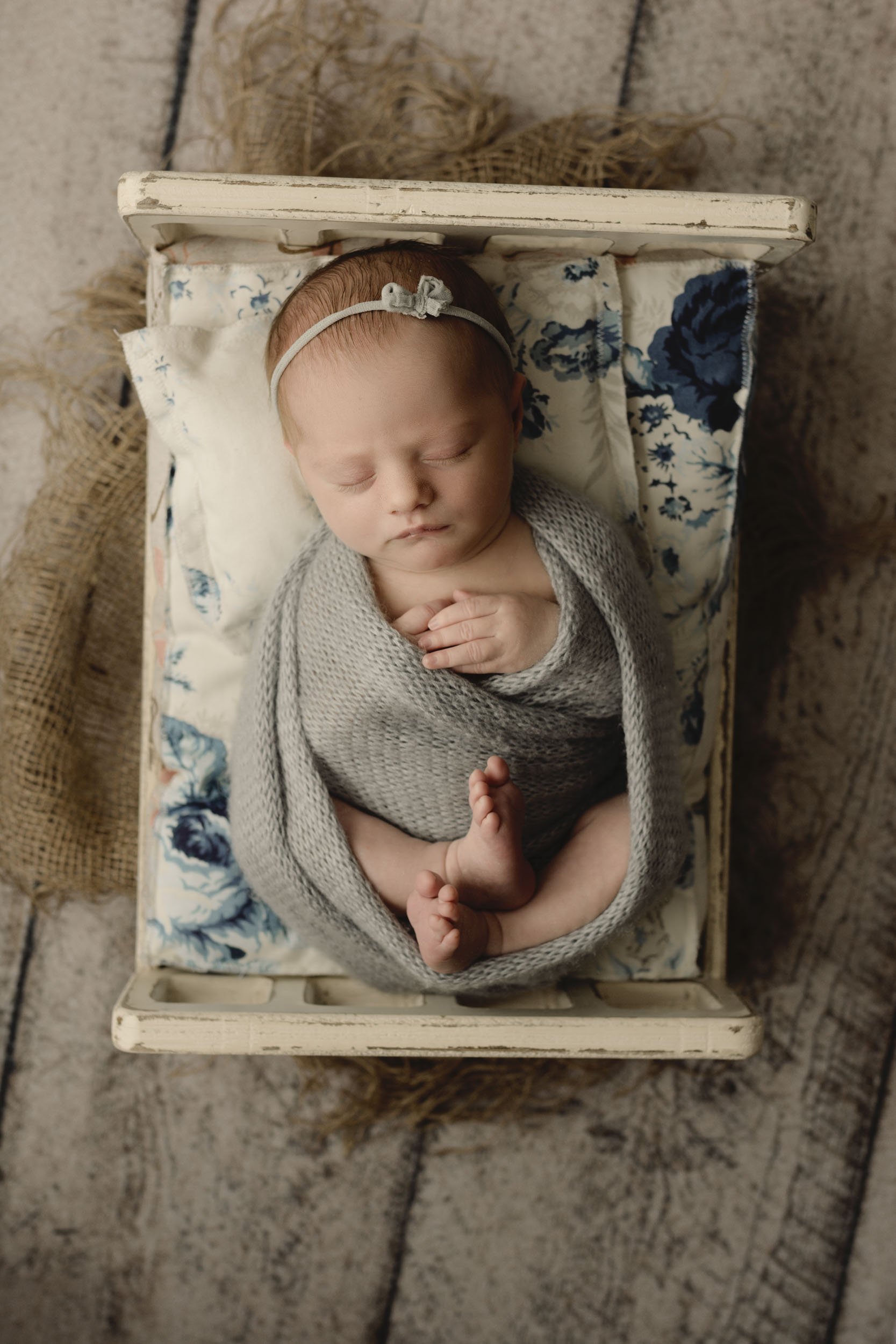 Little Sisters Newborn Portraits-Lace & Locket PhotO-Airdrie Newborn Photographer-4.jpg
