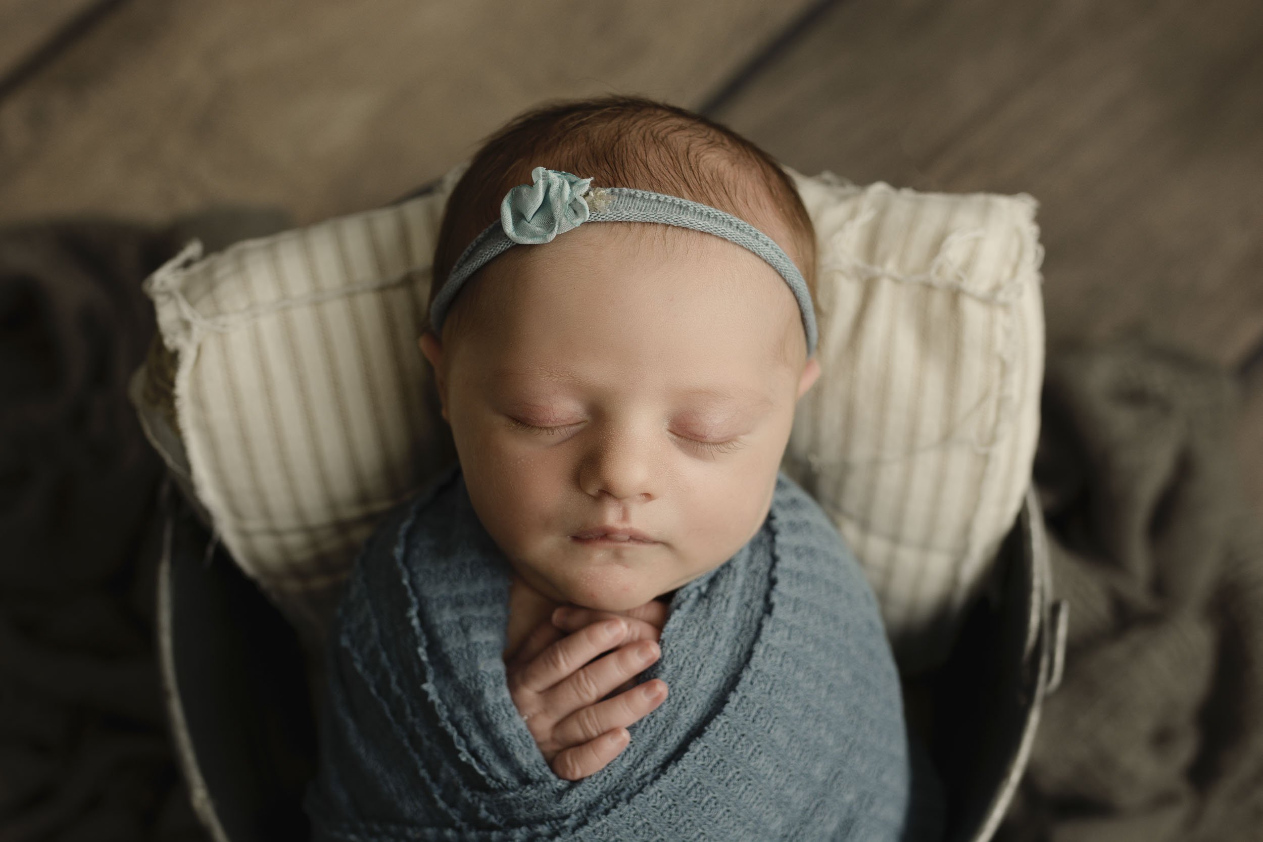 Little Sisters Newborn Portraits-Lace & Locket PhotO-Airdrie Newborn Photographer-9.jpg