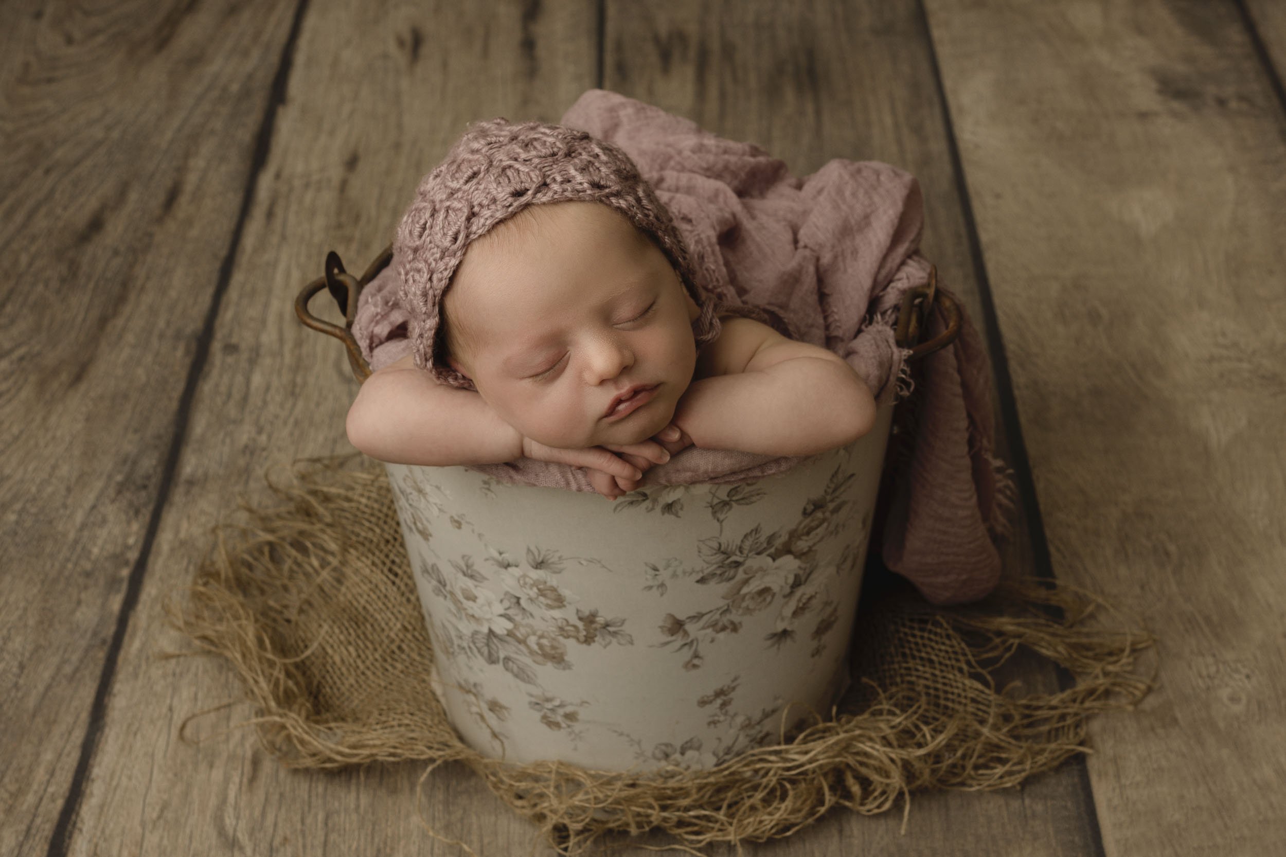 Little Sisters Newborn Portraits-Lace & Locket PhotO-Airdrie Newborn Photographer-15.jpg