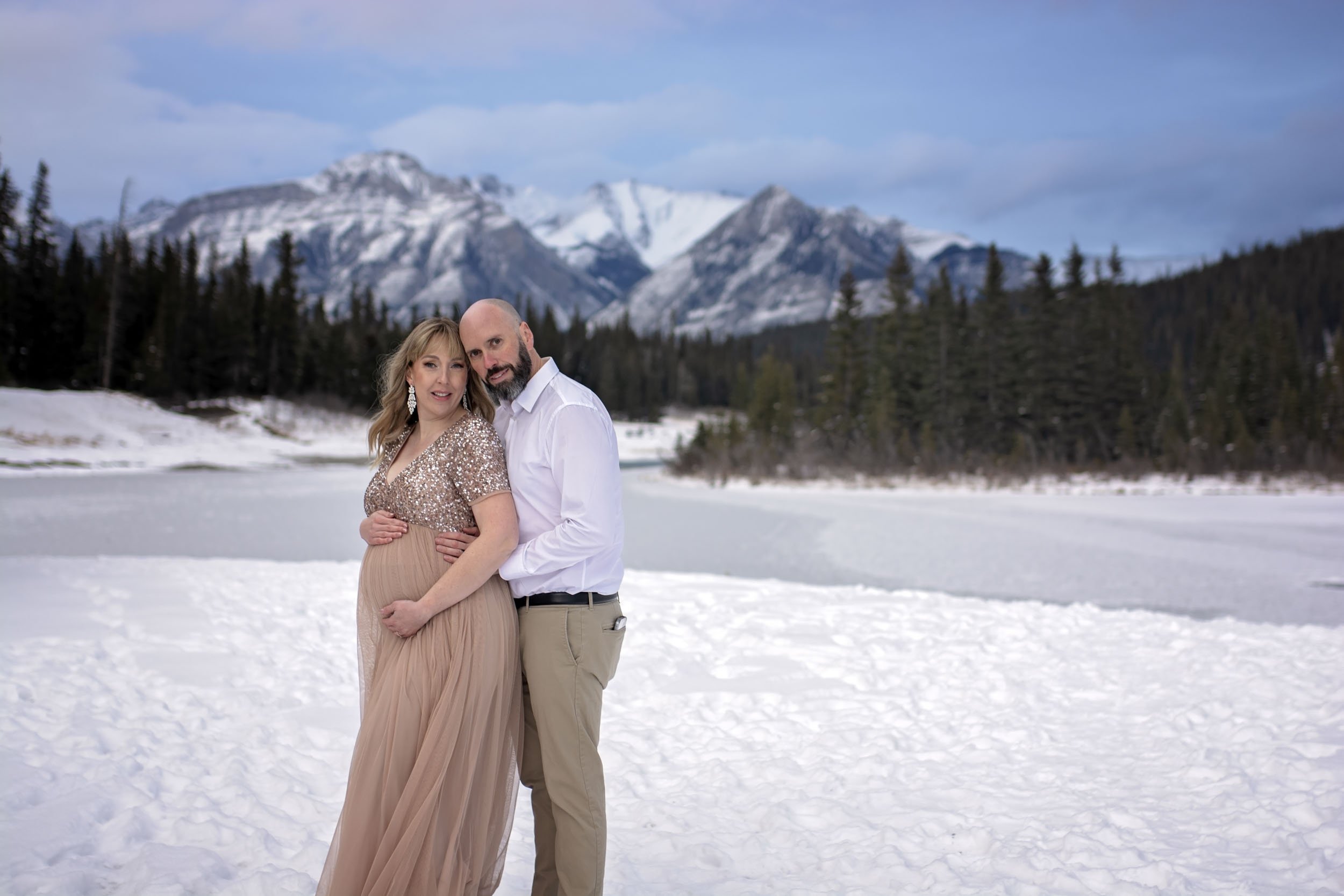Banff Mountain Maternity Photographer-Lace and Locket PHoto-54.jpg