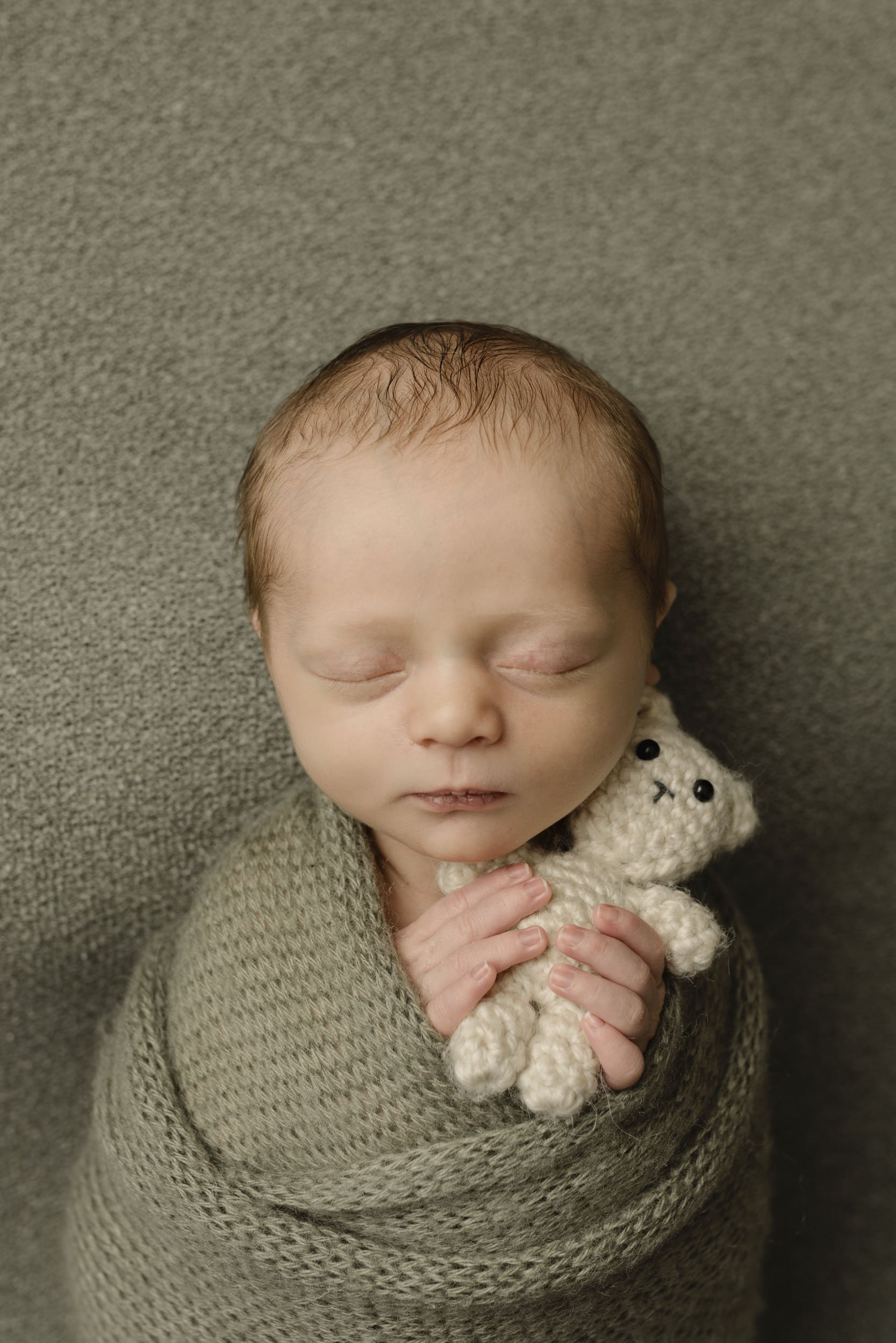 Calgary Newborn Photographer-Lace and Locket Photo-23.jpg