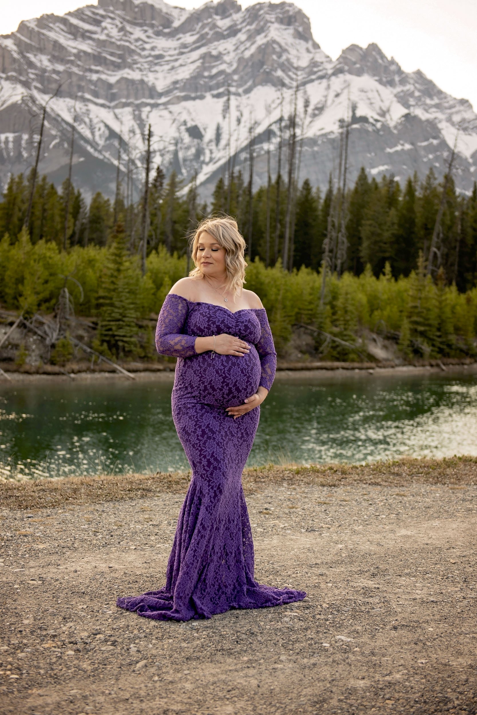 Mountain Maternity Photographer- Lace and Locket Photo-31.jpg