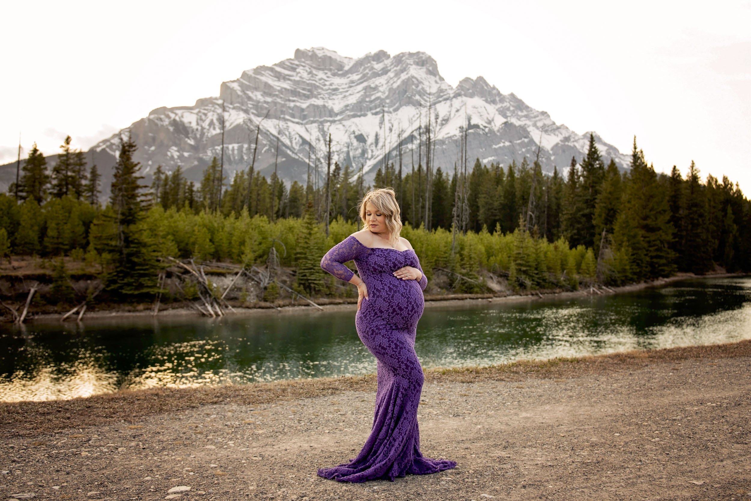 Mountain Maternity Photographer- Lace and Locket Photo-35.jpg