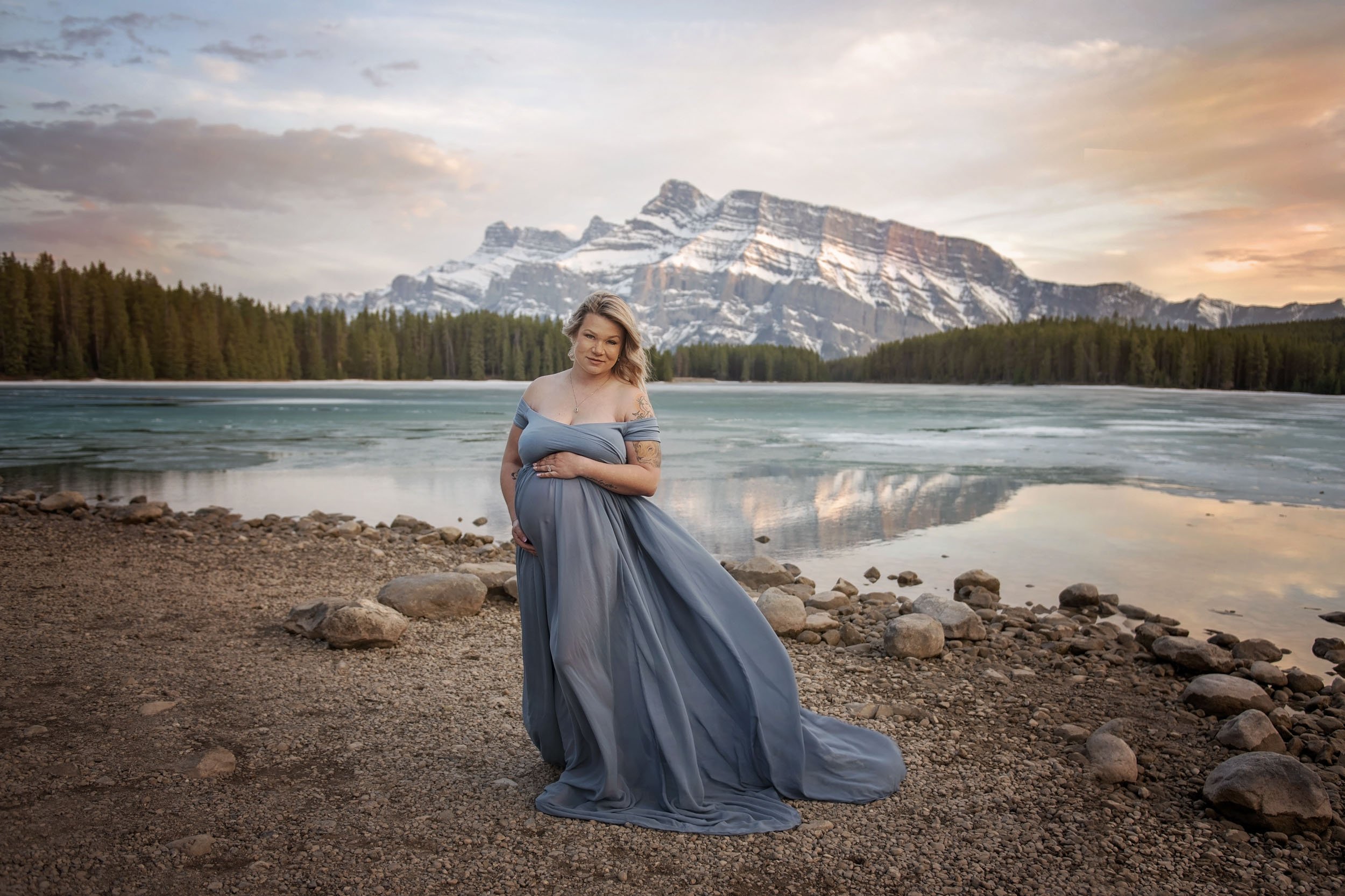 Mountain Maternity Photographer- Lace and Locket Photo-42.jpg