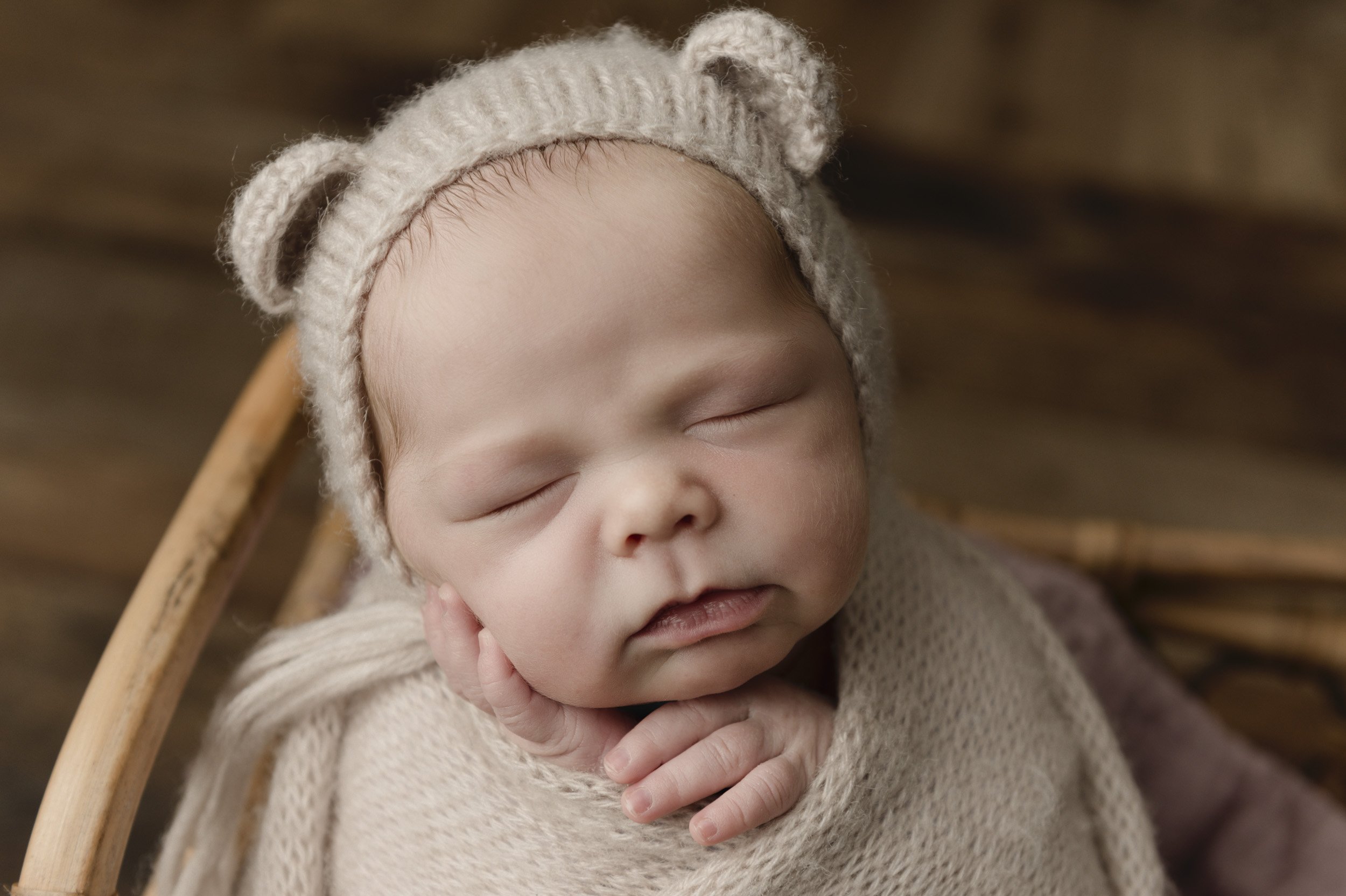 Sweet Baby Girl-Airdrie Newborn Photographer-Lace and Locket Photo-23.jpg