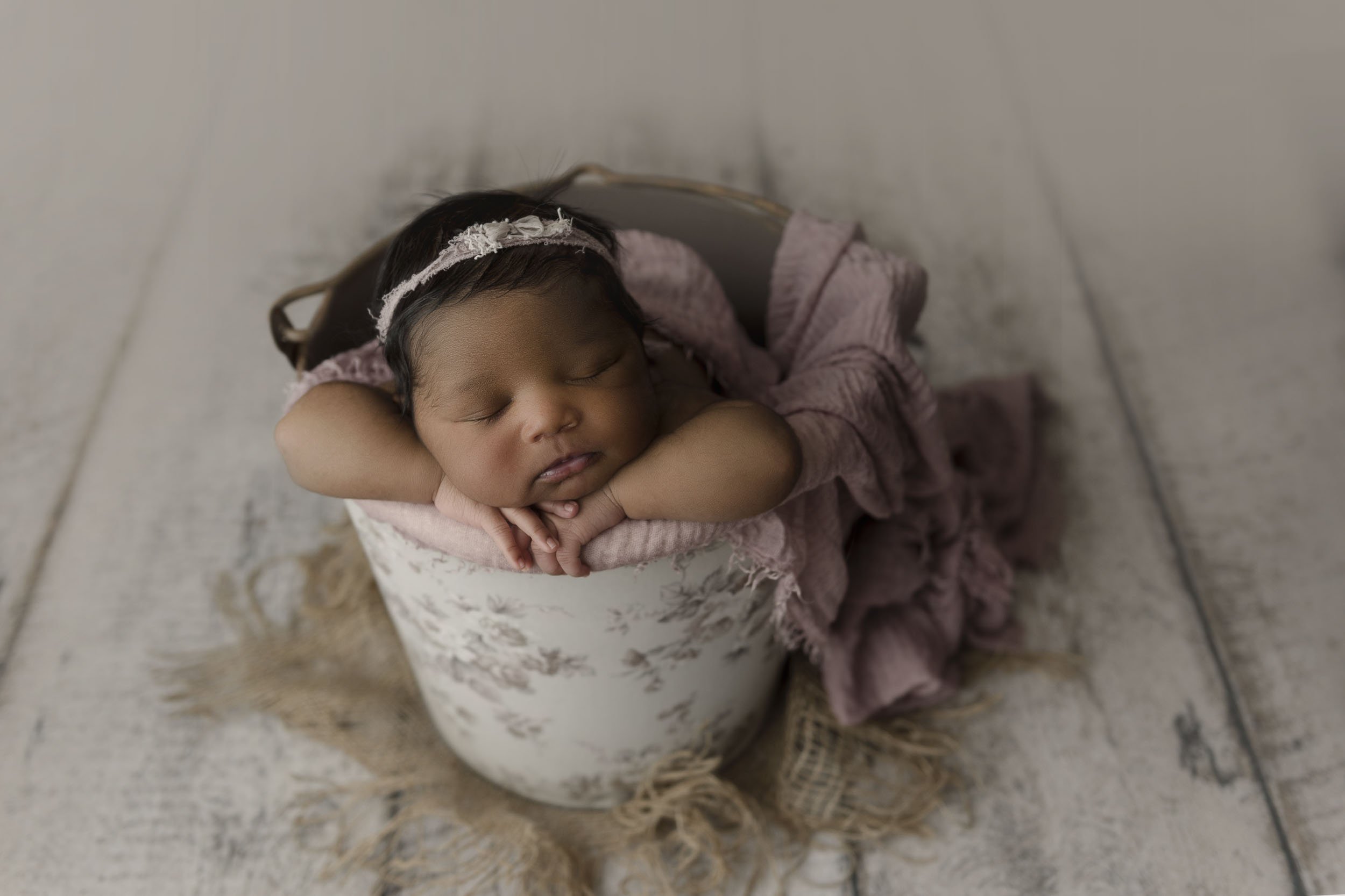 Lace and locket photo Airdrie Calgary Newborn Photographer-1.jpg