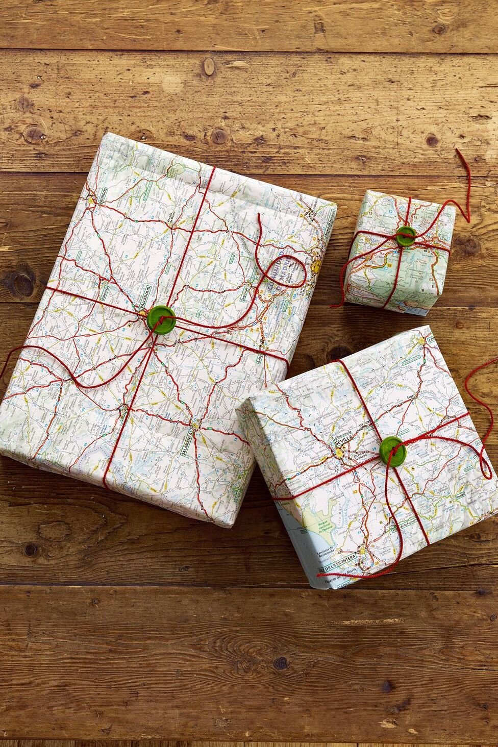 road-map-gift-wrap-1599839189.jpg