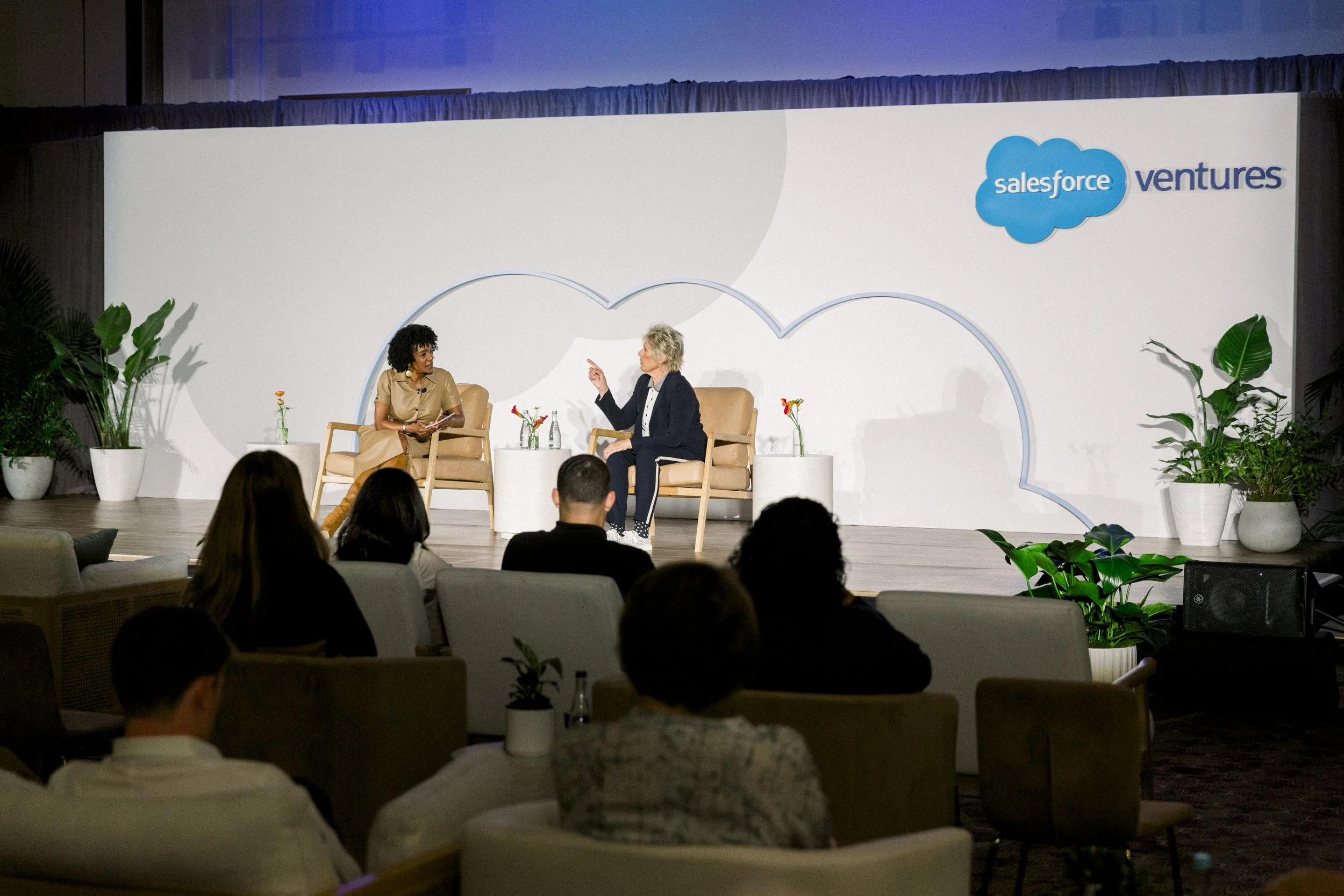 SalesForceVentures_Elevate_Day2_byAllisonDavisPhotography-376.jpg