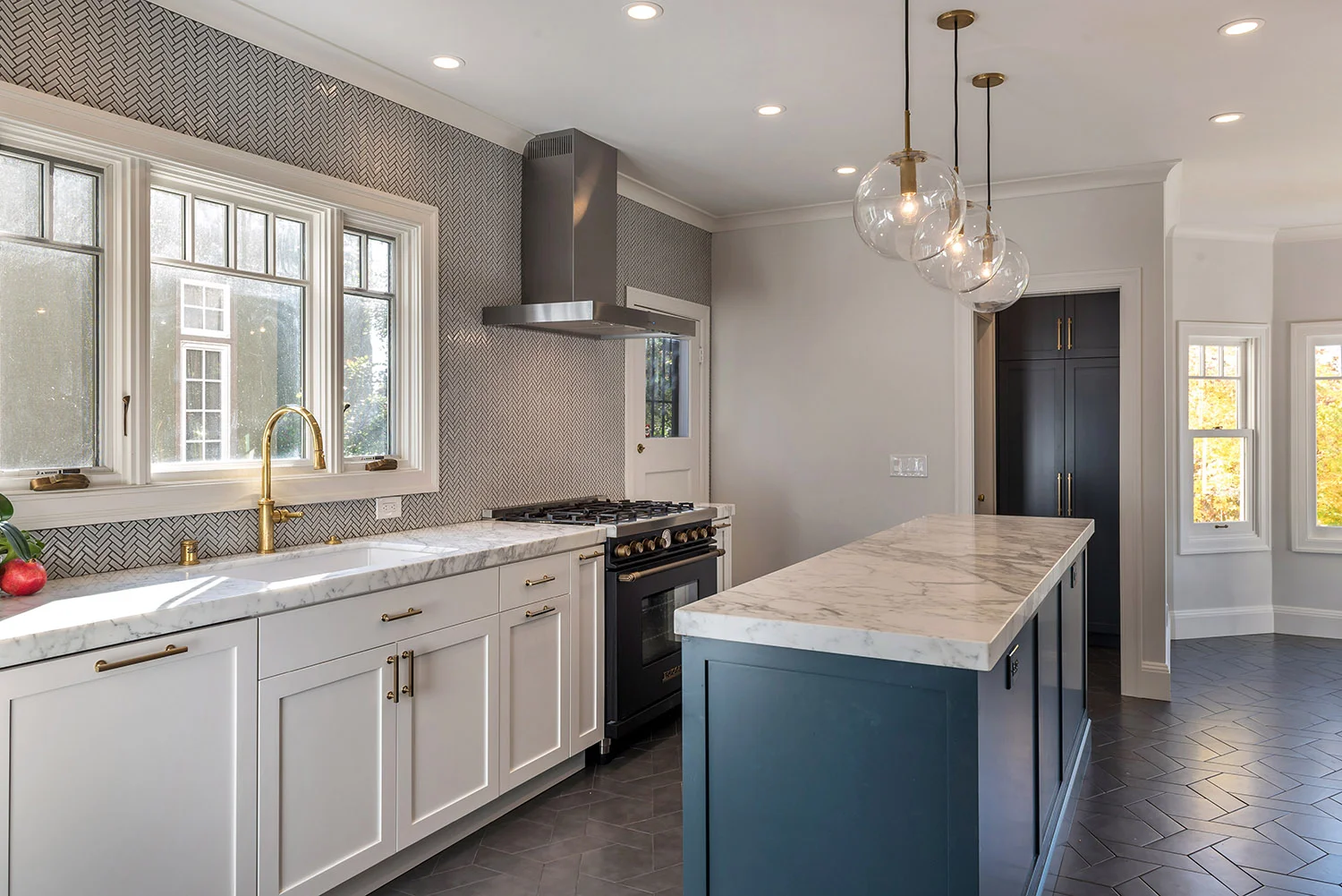 Elliott Builds-042.jpg