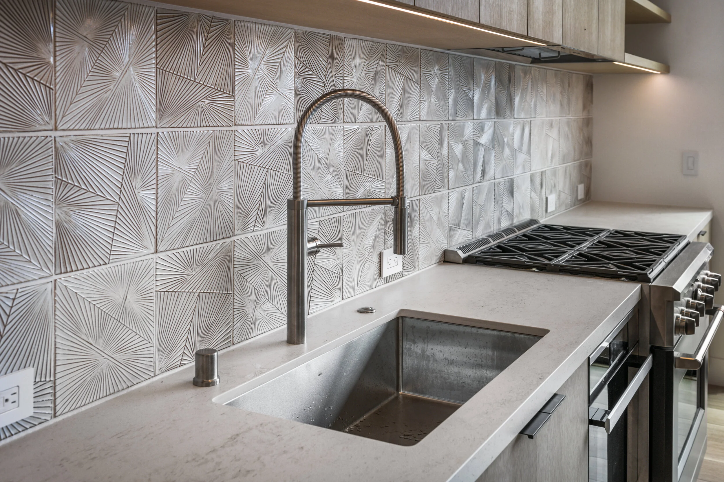 973 Sanchez St-021.jpg