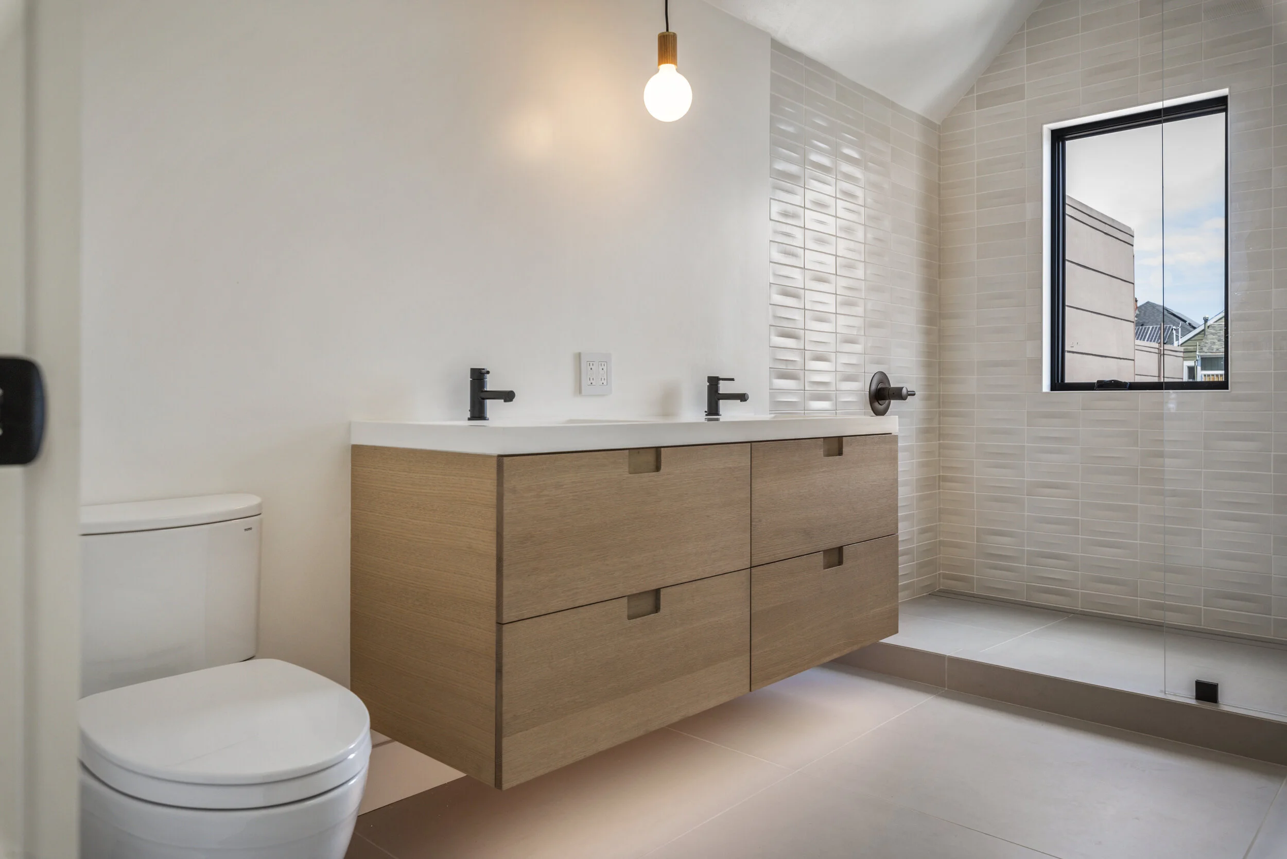 973 Sanchez St-055.jpg