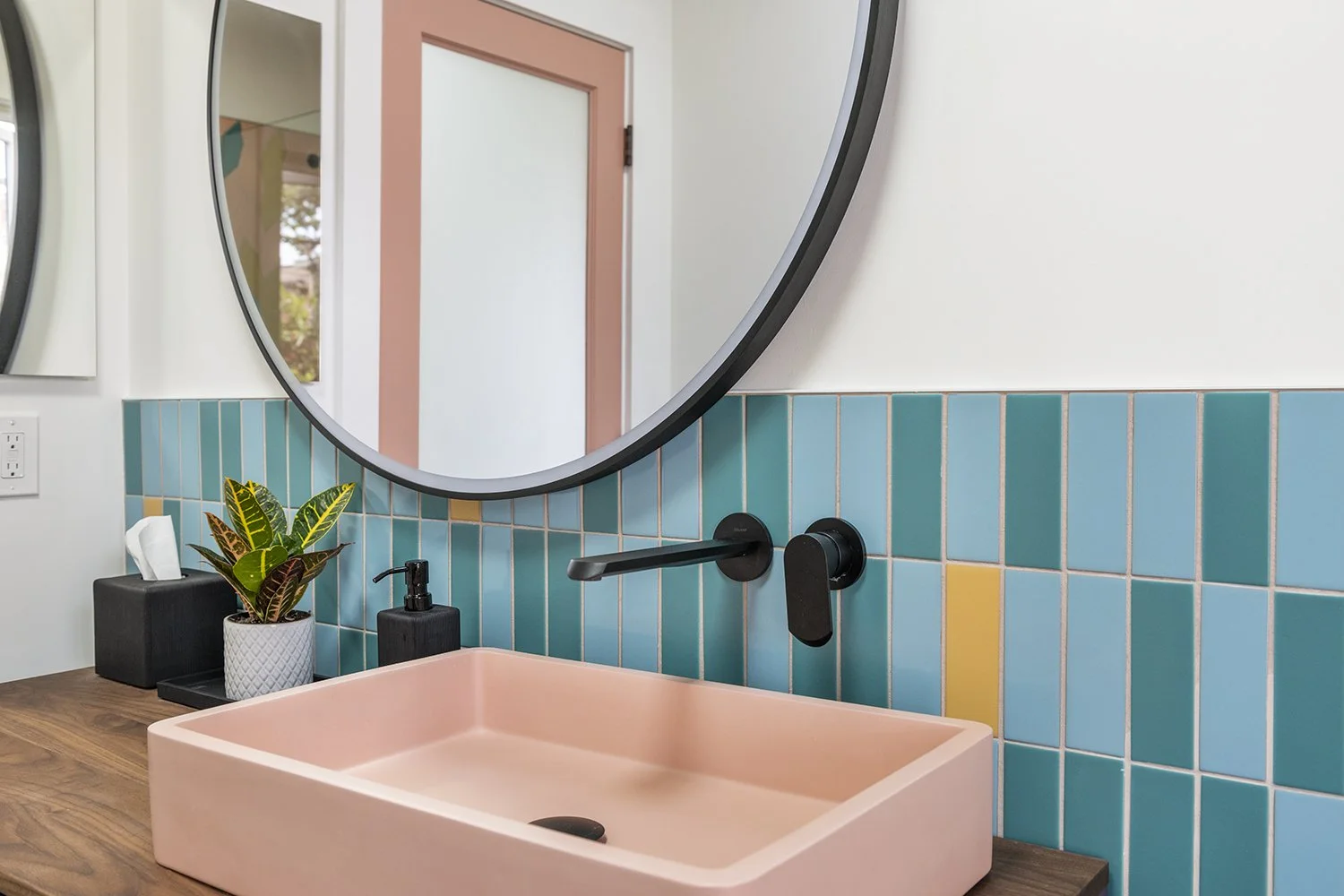 266 Winfield - -0009 copy.jpg