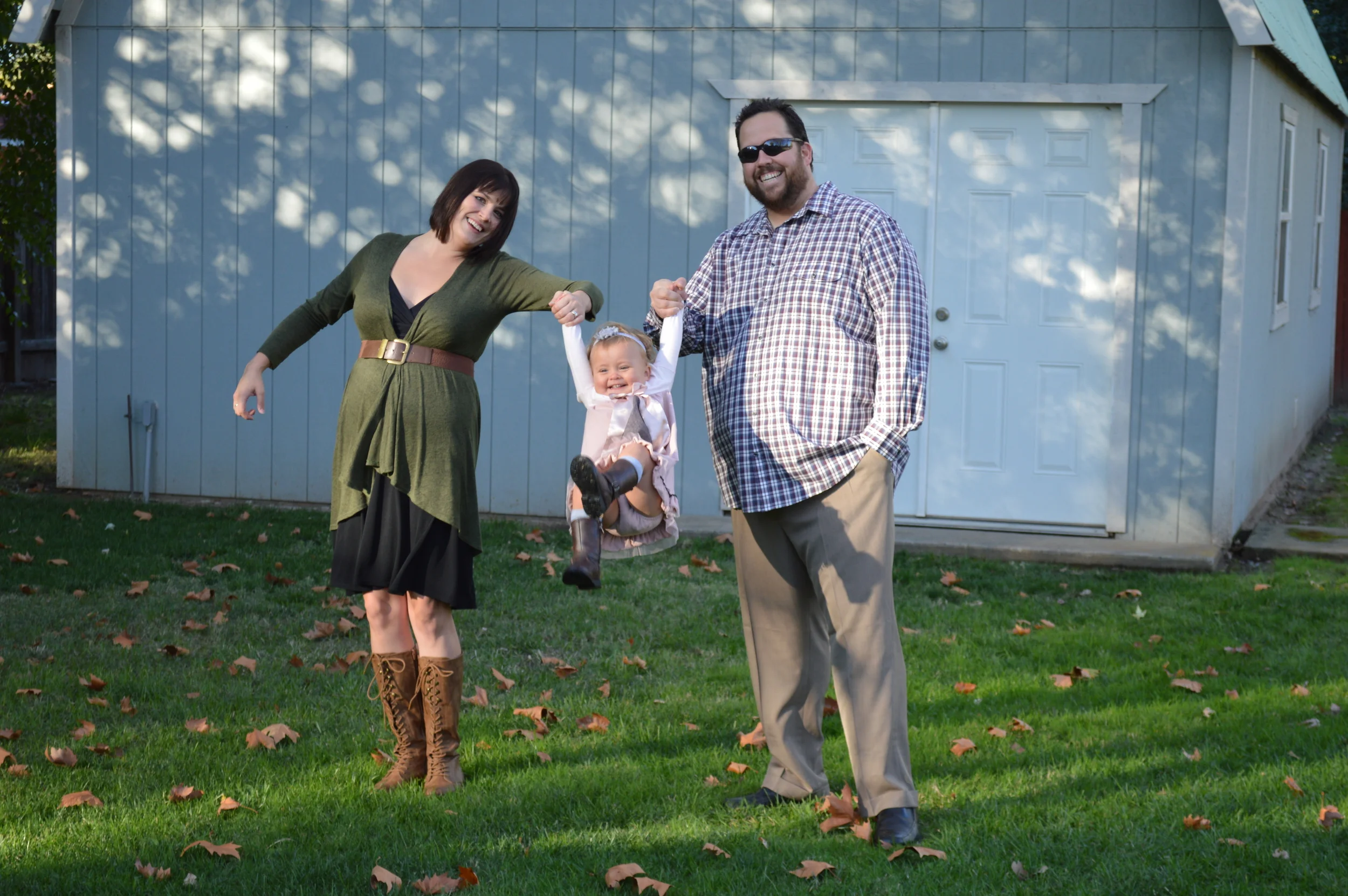 Mini Episode: Happy Holidays, a Book Update and See You in 2016