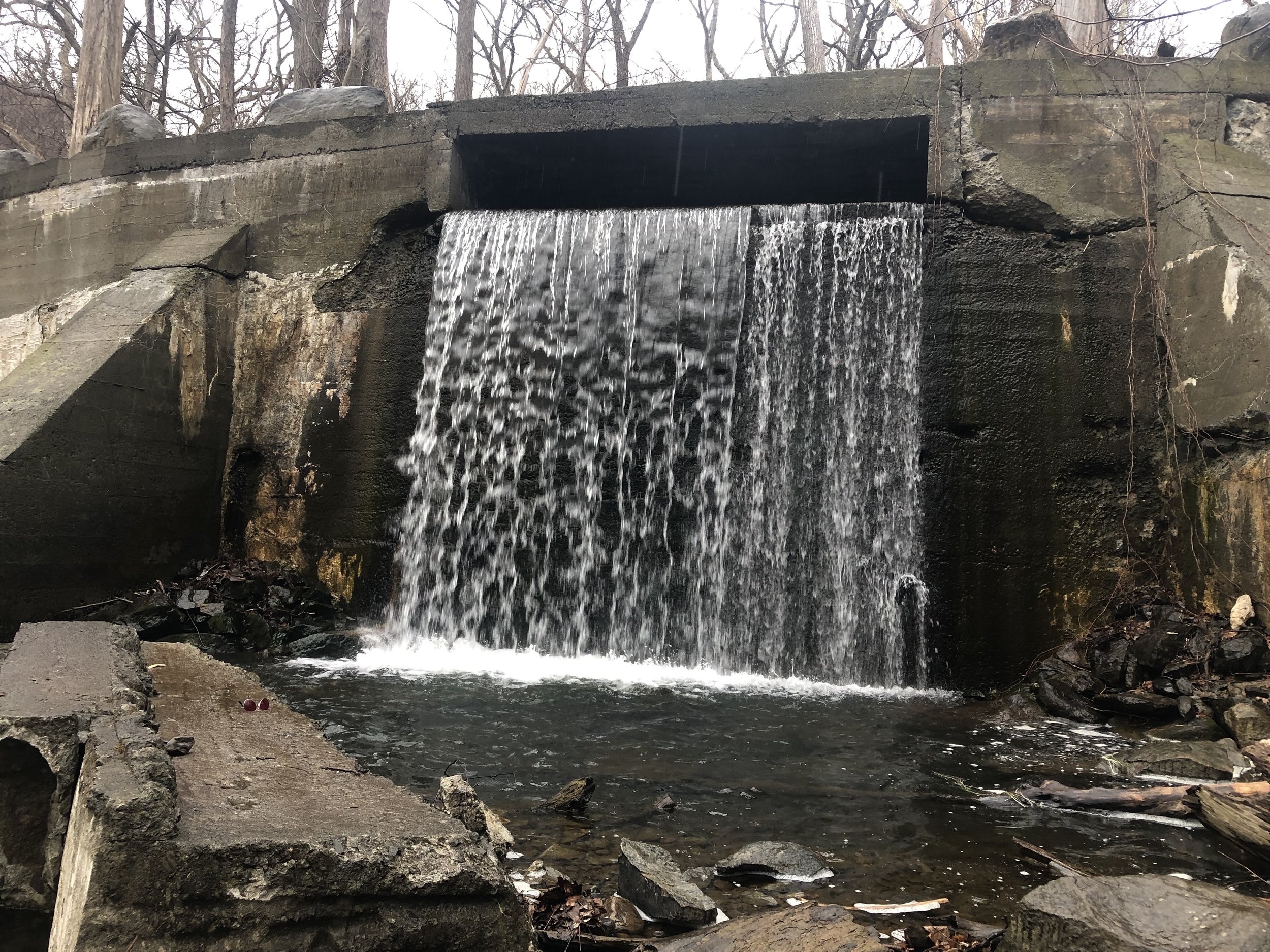 *Concrete waterfall. I’d like to shoot the flower dress here first.