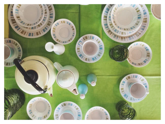 Ready, Set, Set (the table)!