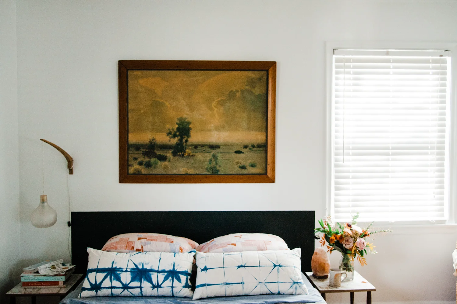 modern minimal bedroom-6.jpg
