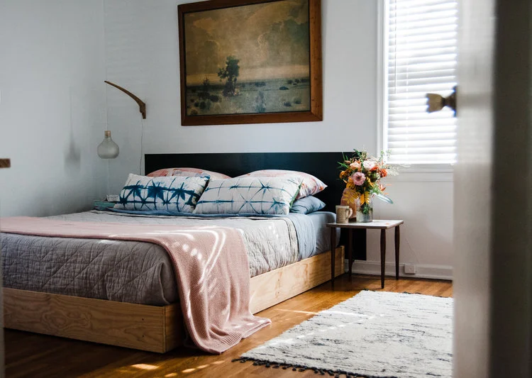 Minimalism vs. Unfinished Decorating: Daly's Bedroom Update