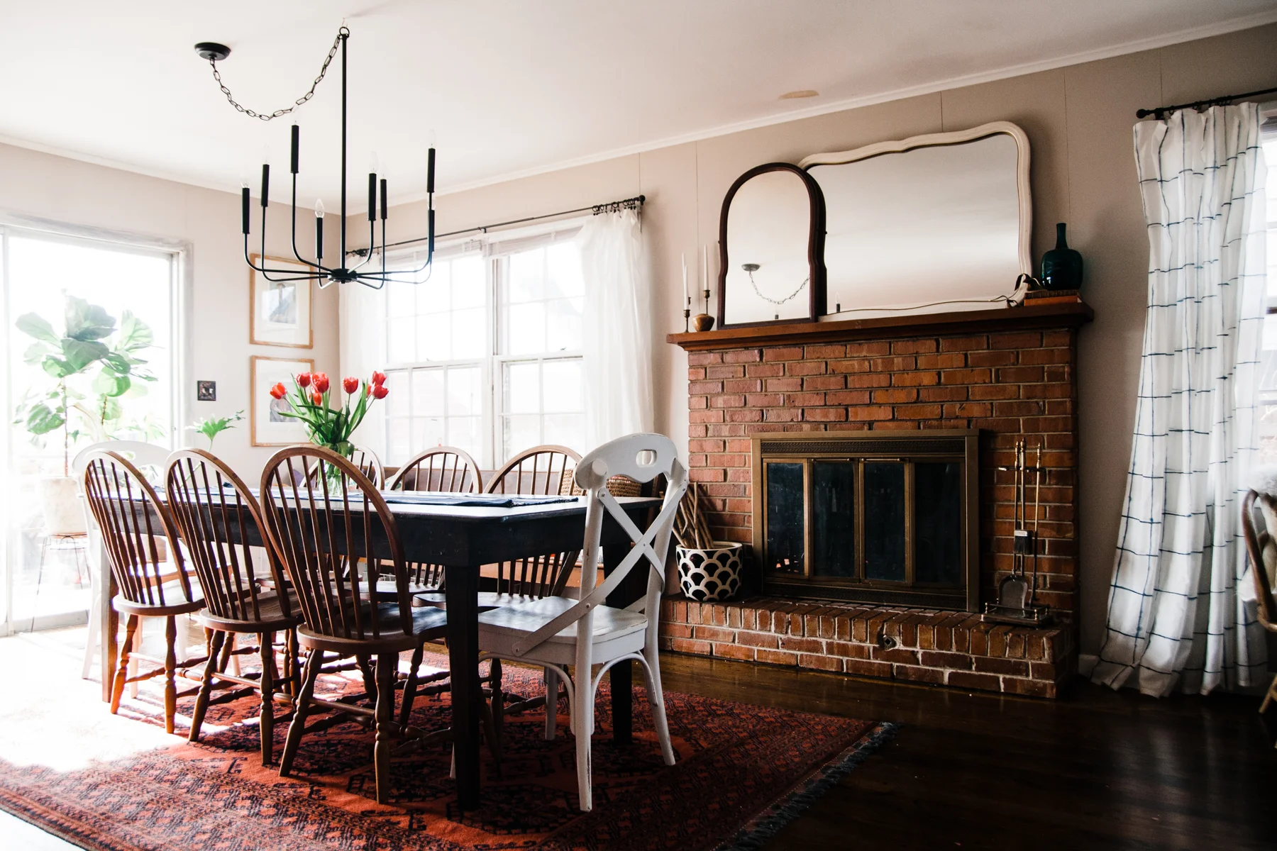 The dining table belonged to Rachel's mother-in-law and the rug was an amazing Craigslist find.