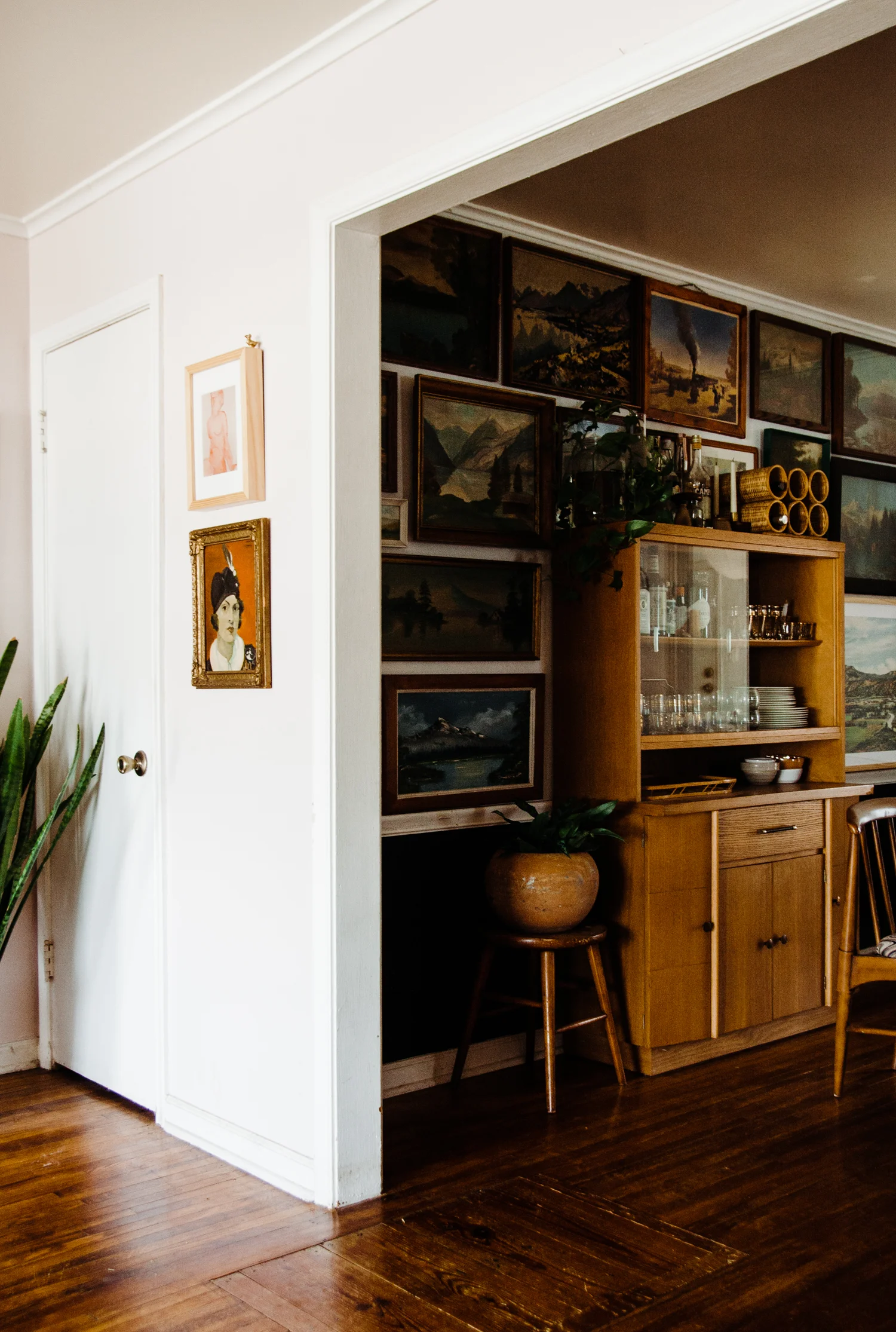 vintage-landscape-gallery-wall.jpg
