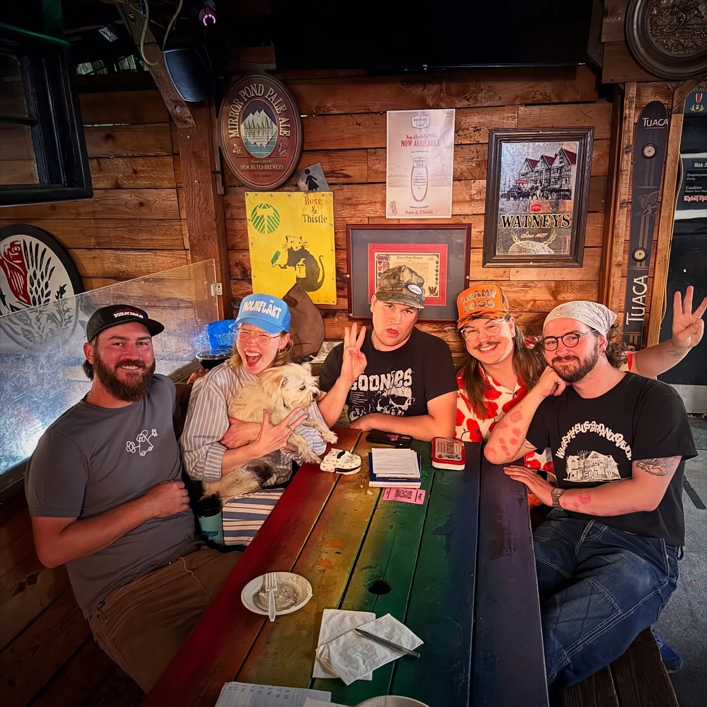Join @untappedtrivia for free trivia at @pdx_roseandthistle featuring great food, a full bar, heated patio (when needed), and minimal attitude.
&hellip;
🎤 In-Person 7-9 p.m.: Always free to play with prizes by @pdx_roseandthistle for the top 3 teams
