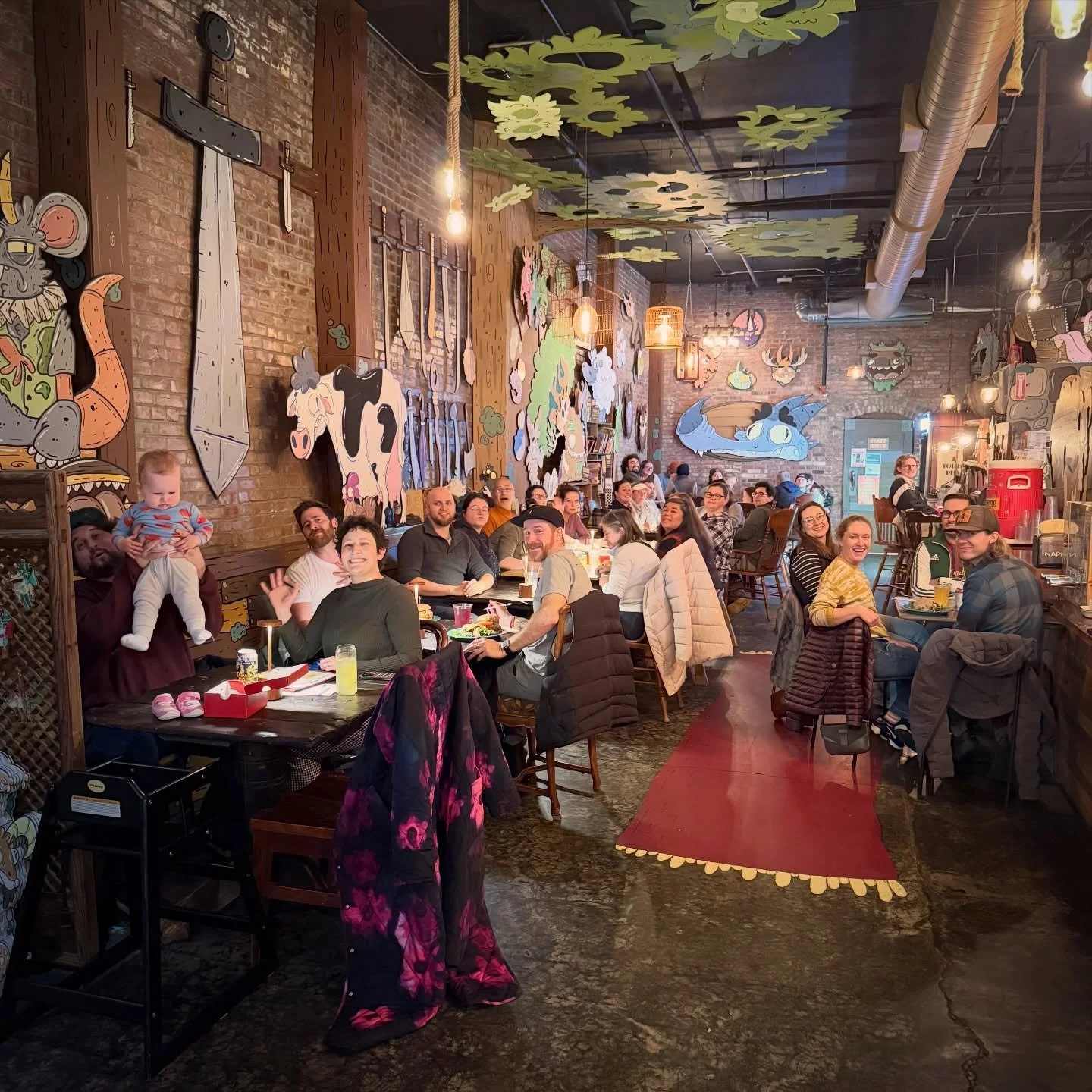 🦉🤓 Trivia Fridays at @wonderwoodsprings ! Delicious eats, ice cream, craft beer, and cider. 🏆 Prizes for the top 3 teams with bonus prizes by @beesandbeanspdx ! Join us for fun and to explore one of the magical realms of @mikebennettart 
&hellip;
