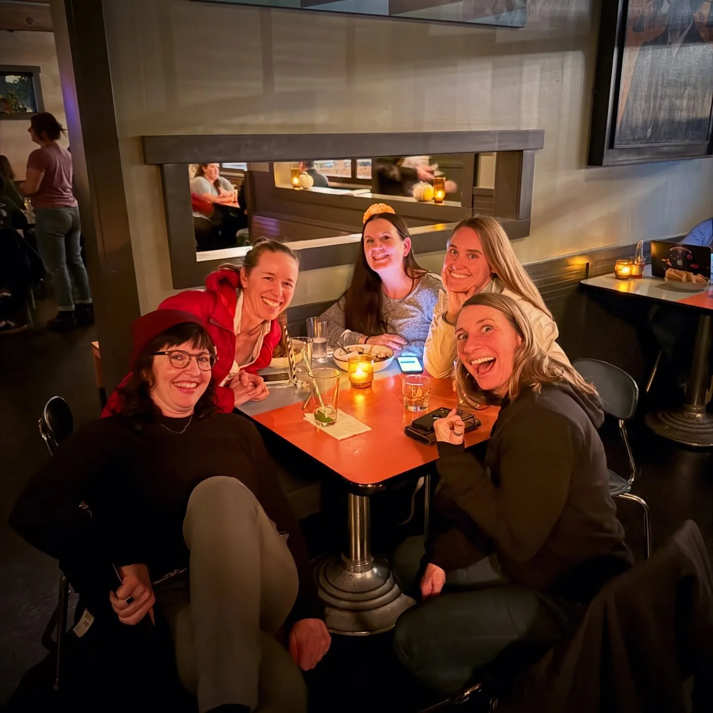 Free @untappedtrivia every Wednesdays at @byeandbyeportland ! Delicious cocktails, beer, cider, and yummy vegan fare for all your heart desires!!
&hellip;
🎤 In-Person 7-9 p.m.: Free to play with prizes by for the top 3 teams! Seating indoors or outb