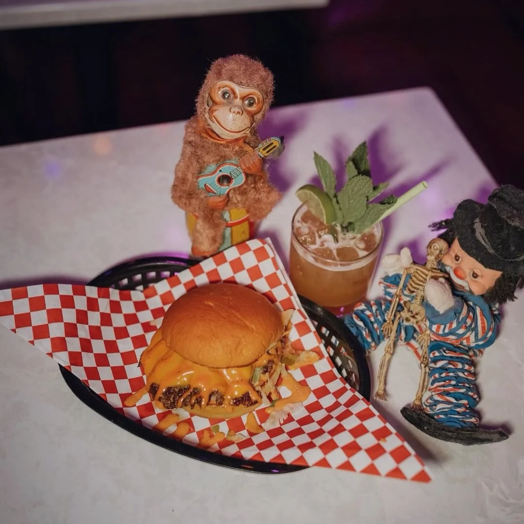 Join us at @creepyspdx for free trivia every Monday!! Enjoy inventive cocktails and craveable smash burgers from @bingoburgerpdx while testing your wits.
&hellip;
🎤 In-Person 7-9 p.m.: Free to play with prizes for the top 3 teams and one other of ou