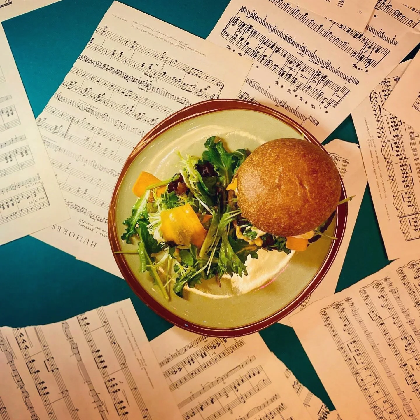 Untapped Trivia free every Tuesday from 7-9 p.m. at White Owl Social Club. Cocktails, delicious food, rotating craft beers, and more.
&hellip;
🎤 In-Person 7-9 p.m.:&nbsp;@untappedtrivia&nbsp;is always free to play with prizes by&nbsp;@whiteowlsocial