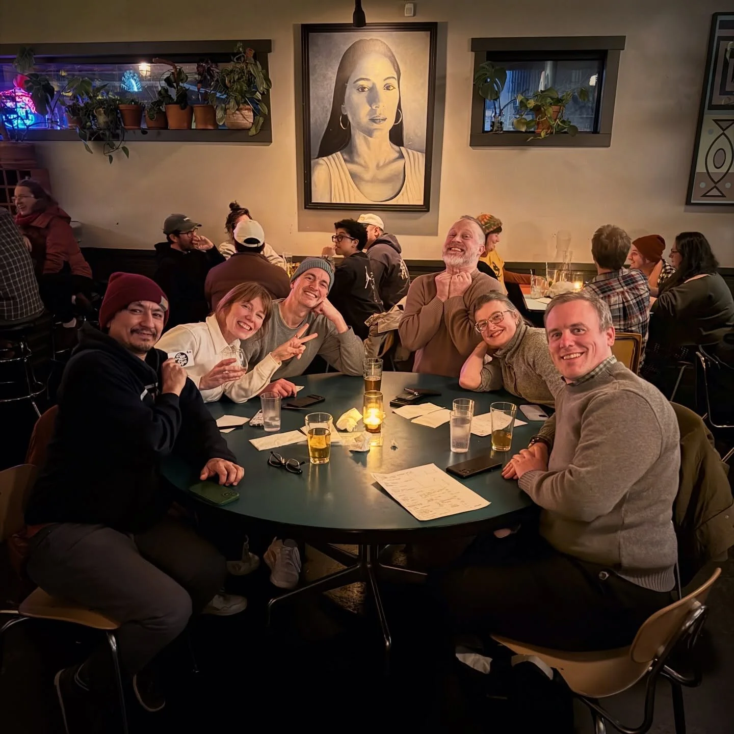 Untapped Trivia @byeandbyeportland ! Join us for damn fine cocktails and yummy vegan fare for all your heart desires!! Prizes and fun!
&hellip;
🎤 In-Person 7-9 p.m.: Free to play with prizes by for the top 3 teams! Seating indoors or outback on the 