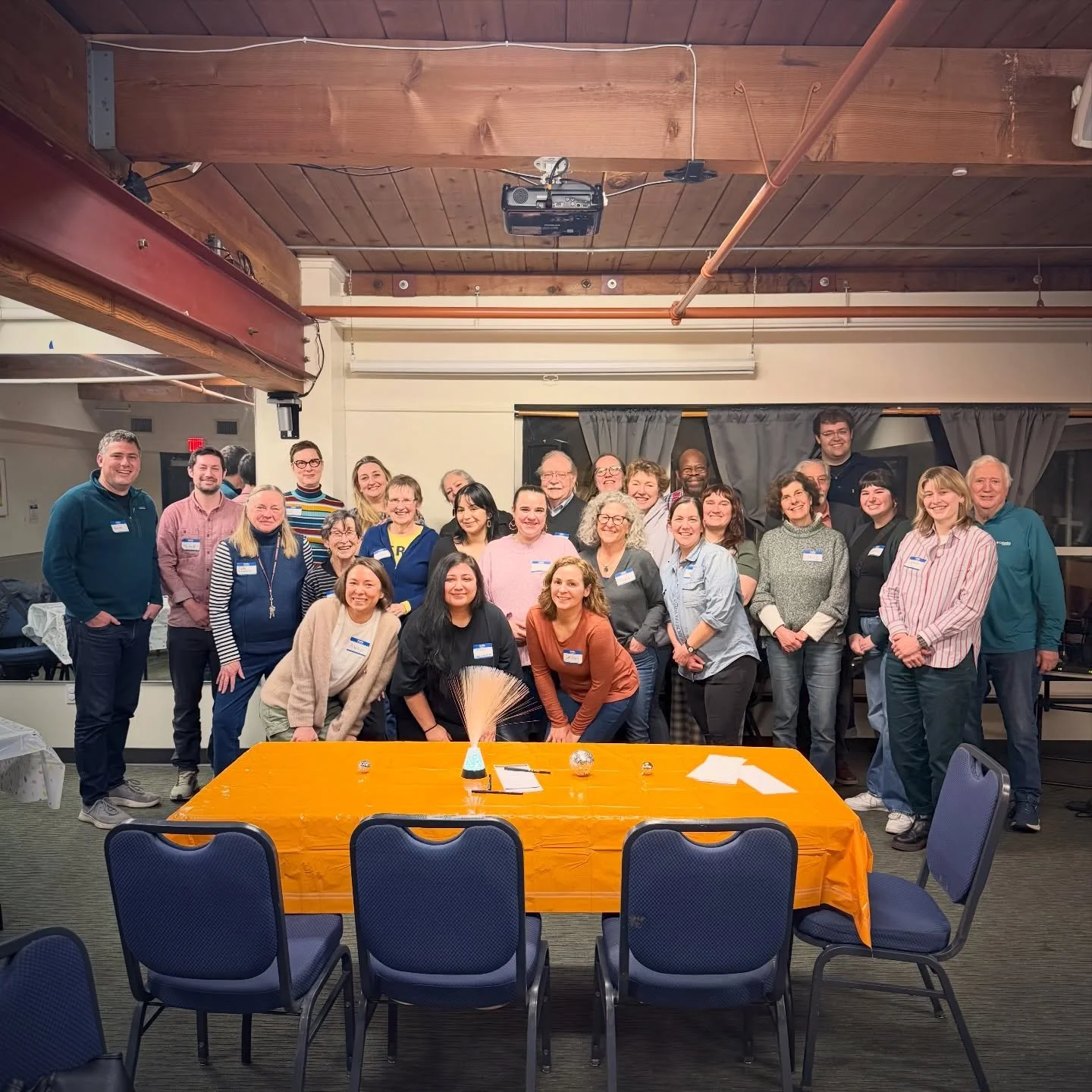 Always a joy hosting trivia for Friendly House volunteers and staff! Thank you to everyone who joined us, to @friendlyhousepdx for everything you do building community one friend at a time. Can&rsquo;t wait to do this again!

Book Untapped Trivia for