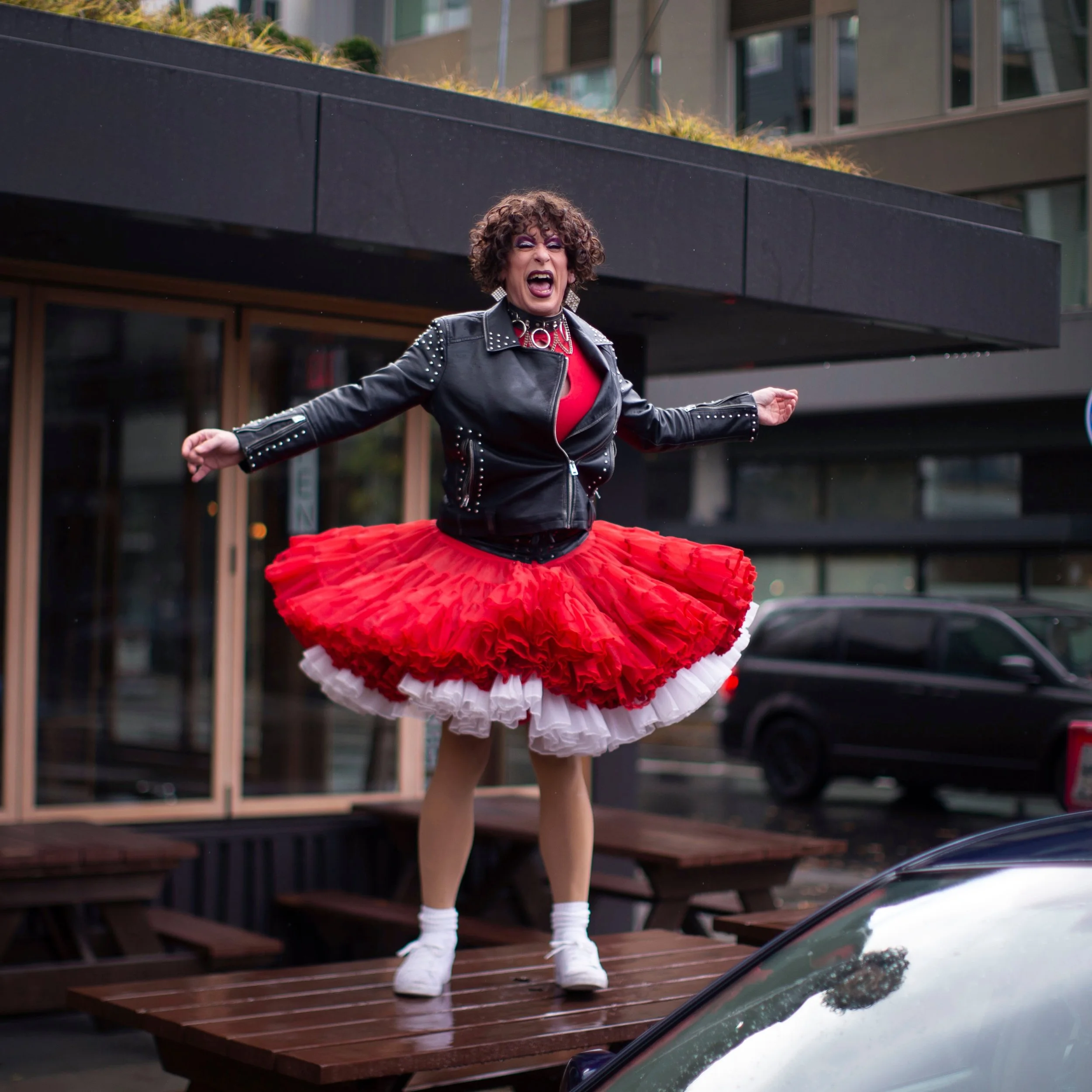 @untappedtrivia at Advice Booth is free to play every Tuesday from 7-9 p.m. No apps required! 😊 8/17/26 special drag performances by @boliviacarmichaels 

@adviceboothpdx is located at 5426 N Gay Ave Portland, OR, 97217.

🏆🧠 Untapped Trivia voted 