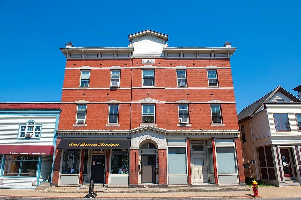 10 Massachusetts Towns With Unforgettable Main Streets