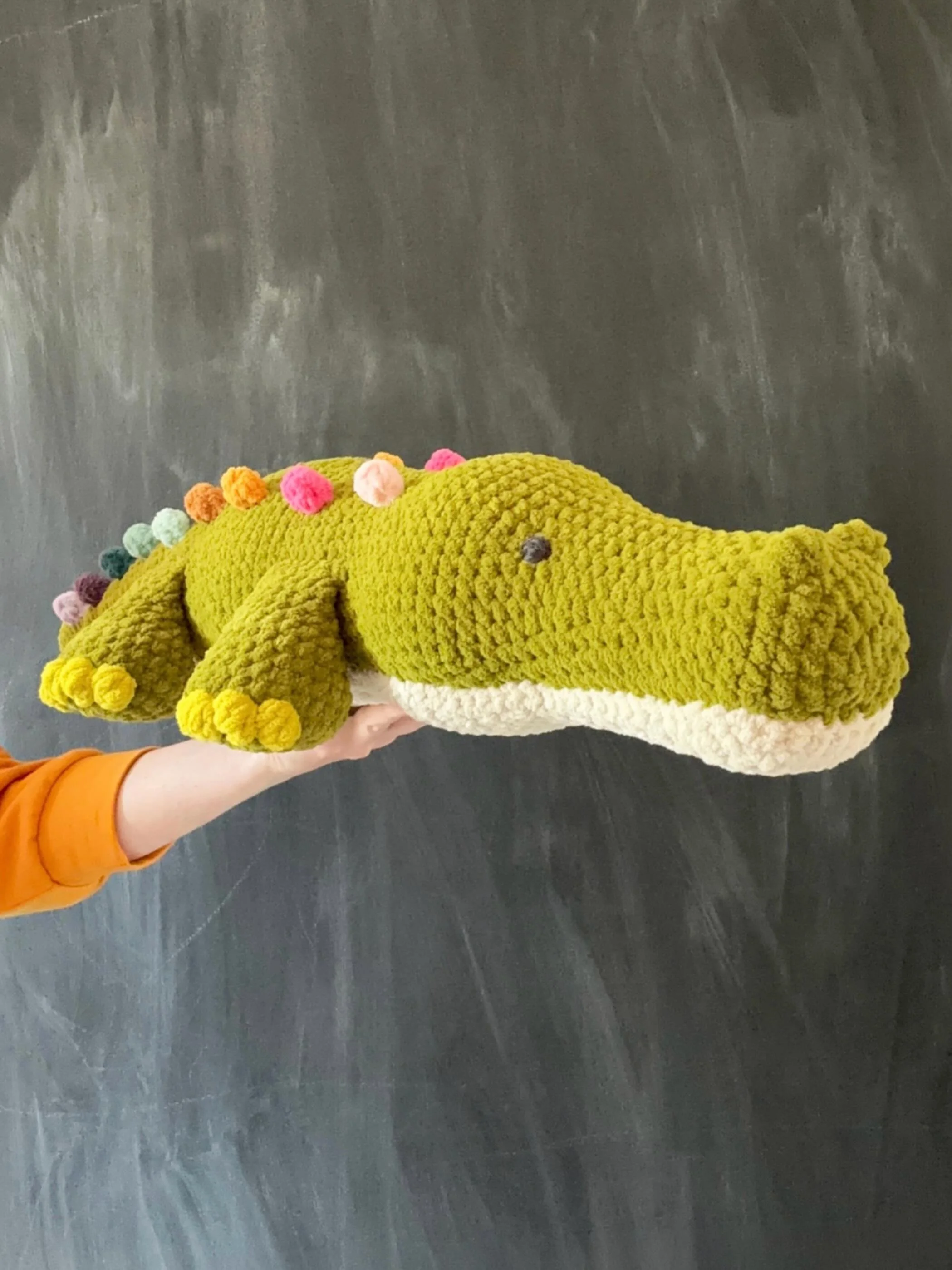 Hey there, alligator! 🐊 
Artie Alligator to be exact.

This guy is the kind of gator you want to cross paths with. He&rsquo;s fun and friendly&hellip; And full of love!

Pattern: @daramadethis
Yarn: @premieryarns 

#crochetalligator #extralargeplush