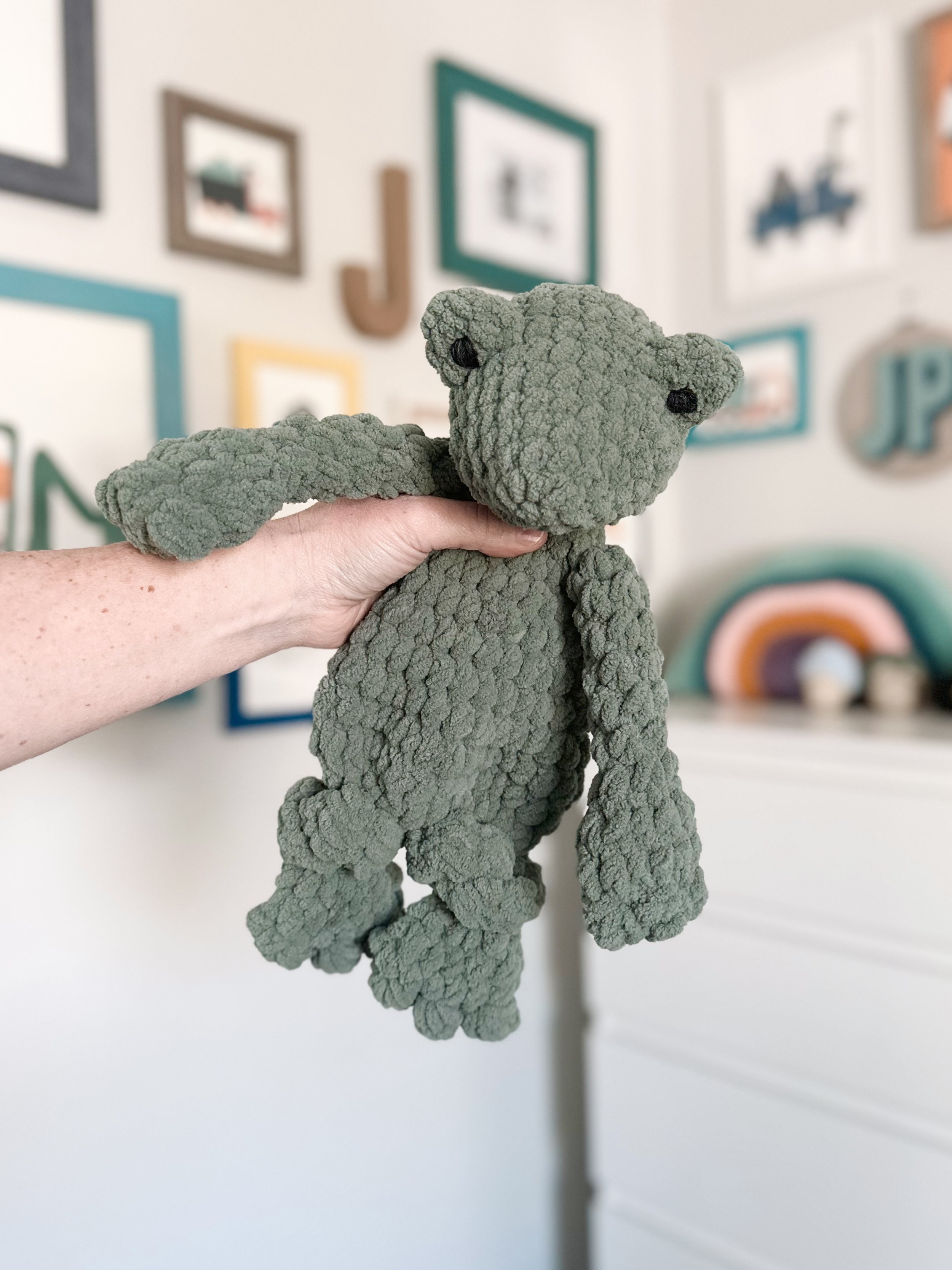 Freddy Frog Snuggler