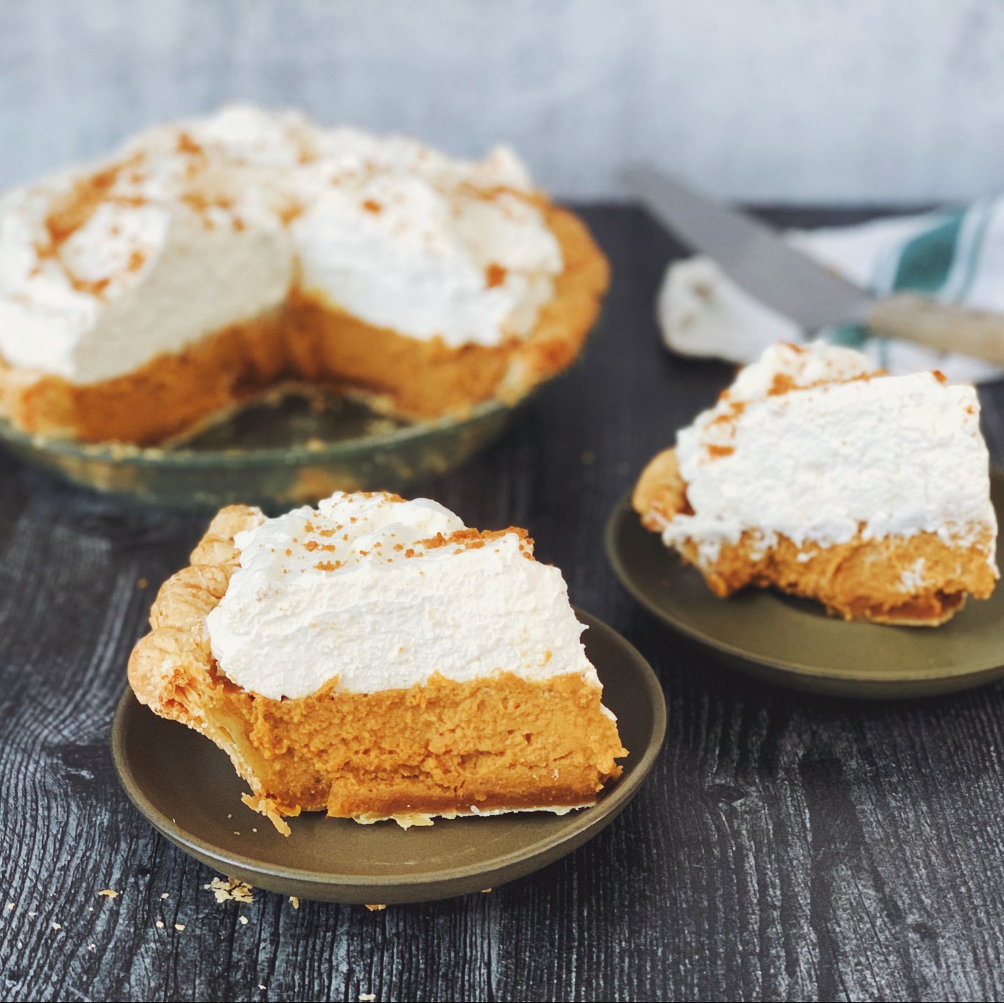 We've got your pre-Thanksgiving pumpkin pie fix.🖤 Pro tip: Get here early as we've been selling out most evenings!