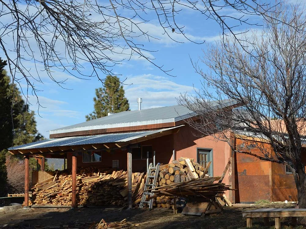  Architectural forms simplified for optimal photovoltaic positioning 