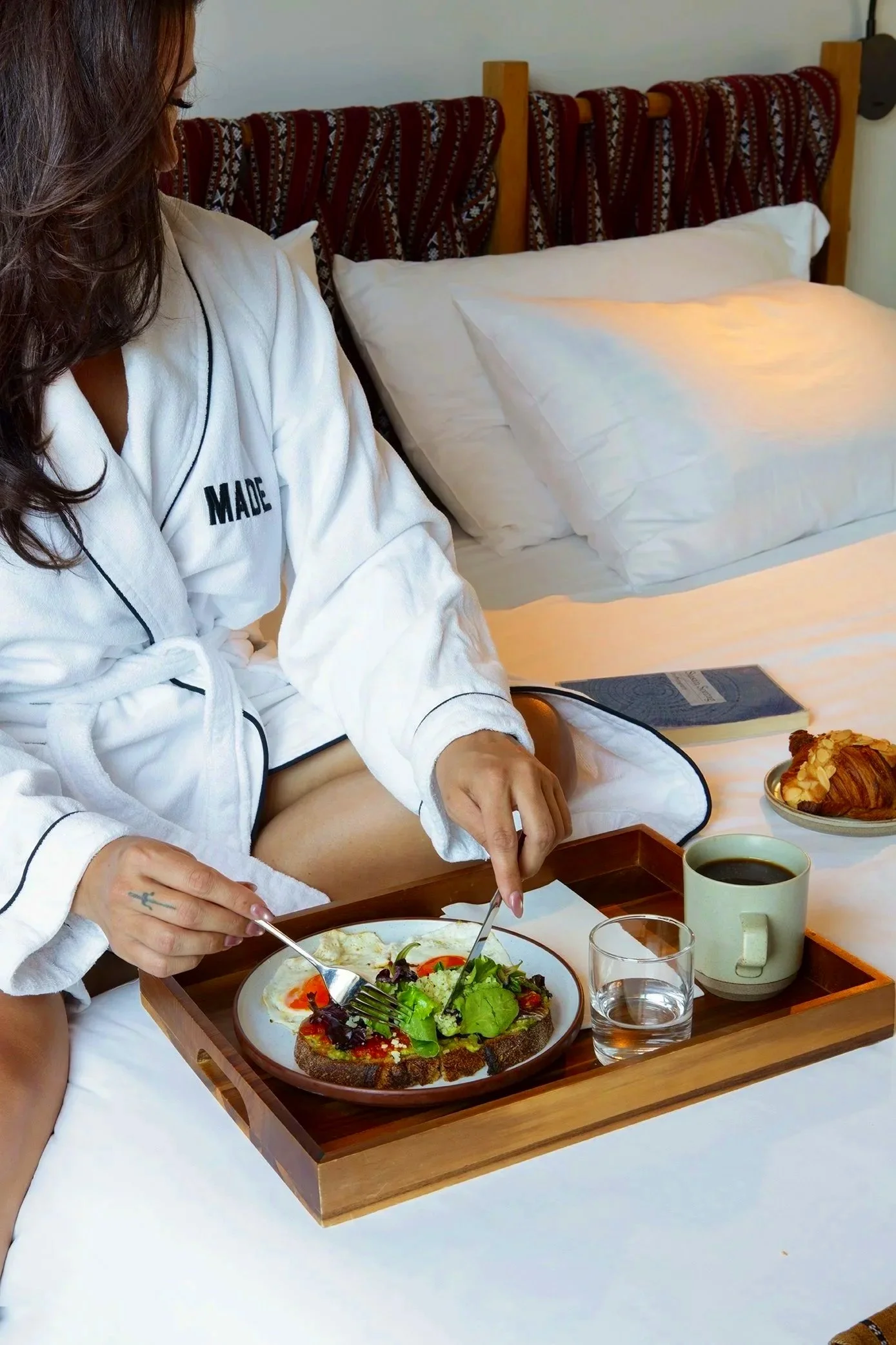 made-hotel-room-380%2Bcopy.jpg