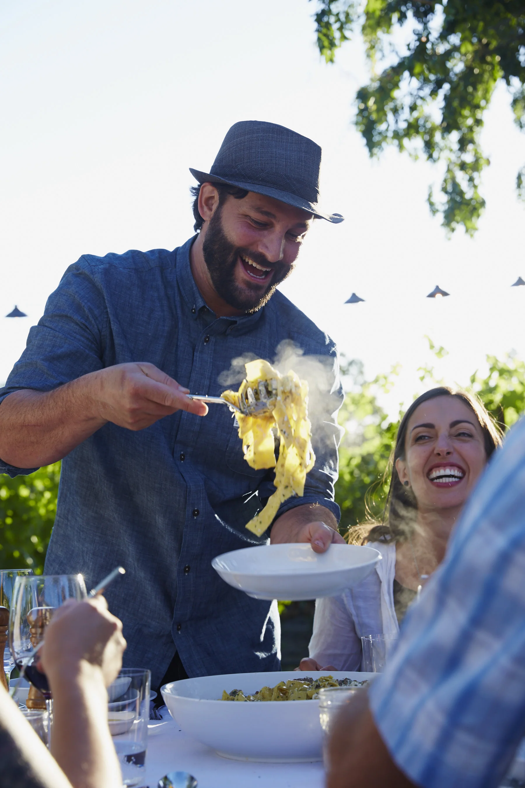 12_dinnerparty_G72A8116.jpg