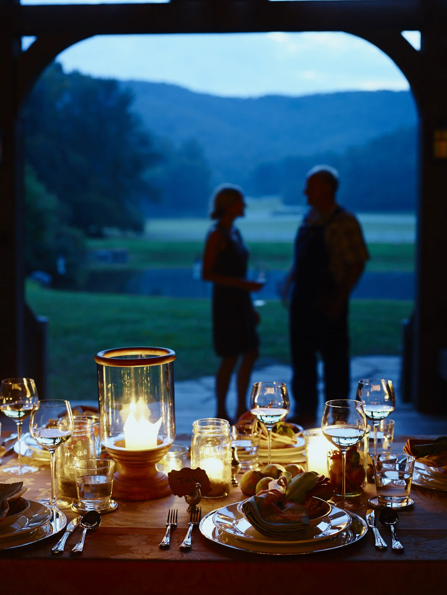 ent108thxdinnertabledetails_CF002675.jpg