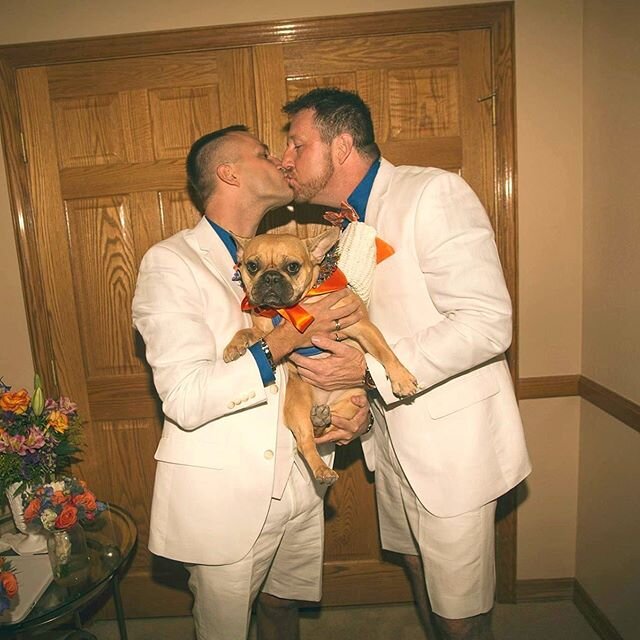 Happy Father&rsquo;s Day 🐶 ~
&bull;
&bull;
&bull;
#weddingphotography #happyfathersday #gaydaddy #gaydaddybear #dogdad #dogdads #dogdadsofinstagram #lasvegasphotographers #mediaproduction #lasvegasvideographer #weddingphotographers #gaywedding